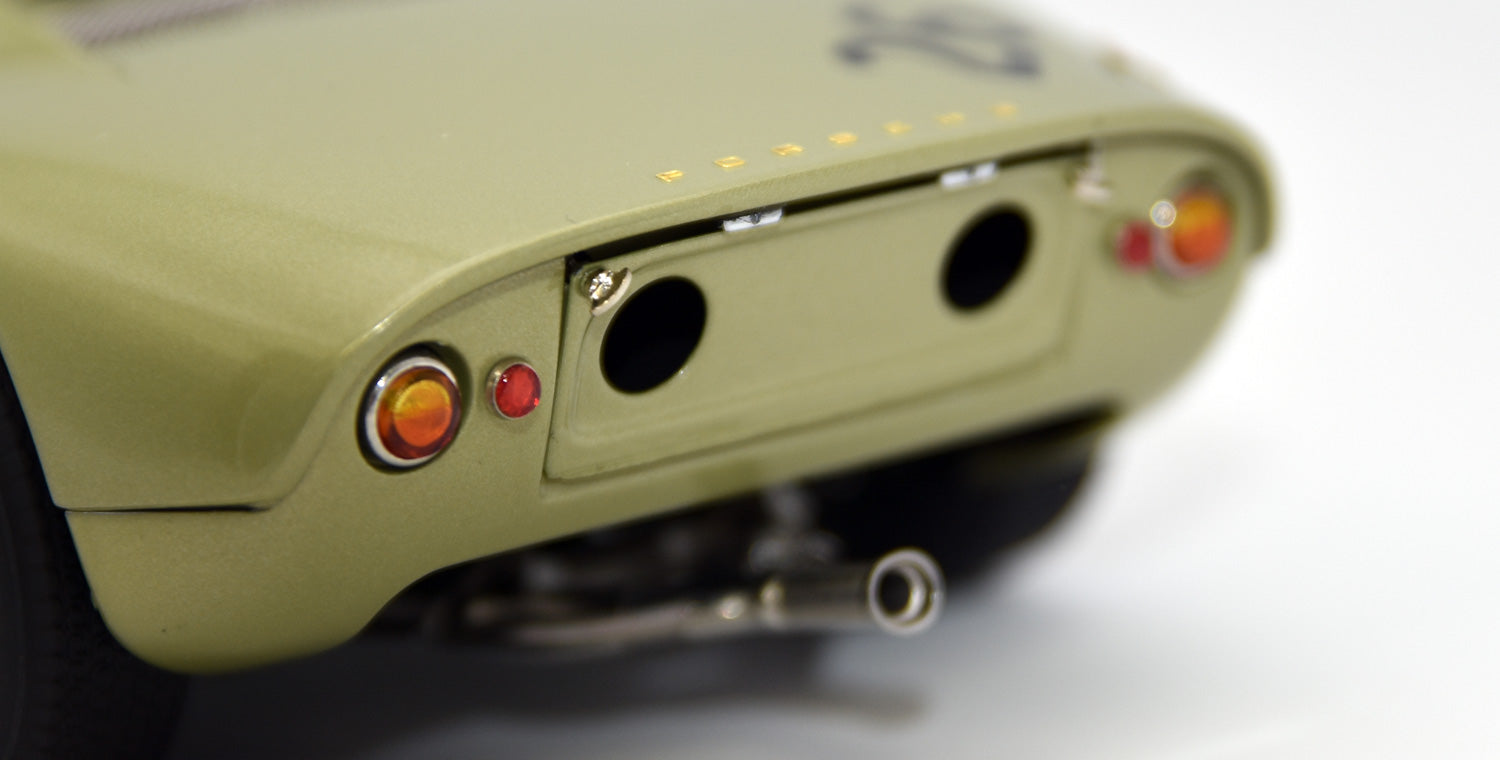 CMC 1:18 scale Porsche 904 GTS M232 Silverstone 1964 #26