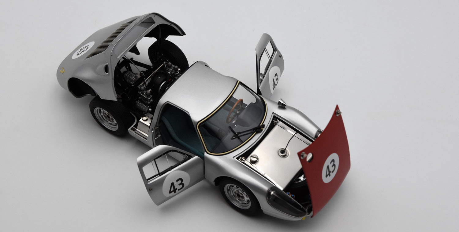 CMC 1:18 scale Porsche 904 GTS M233 500km Spa 1964 #43