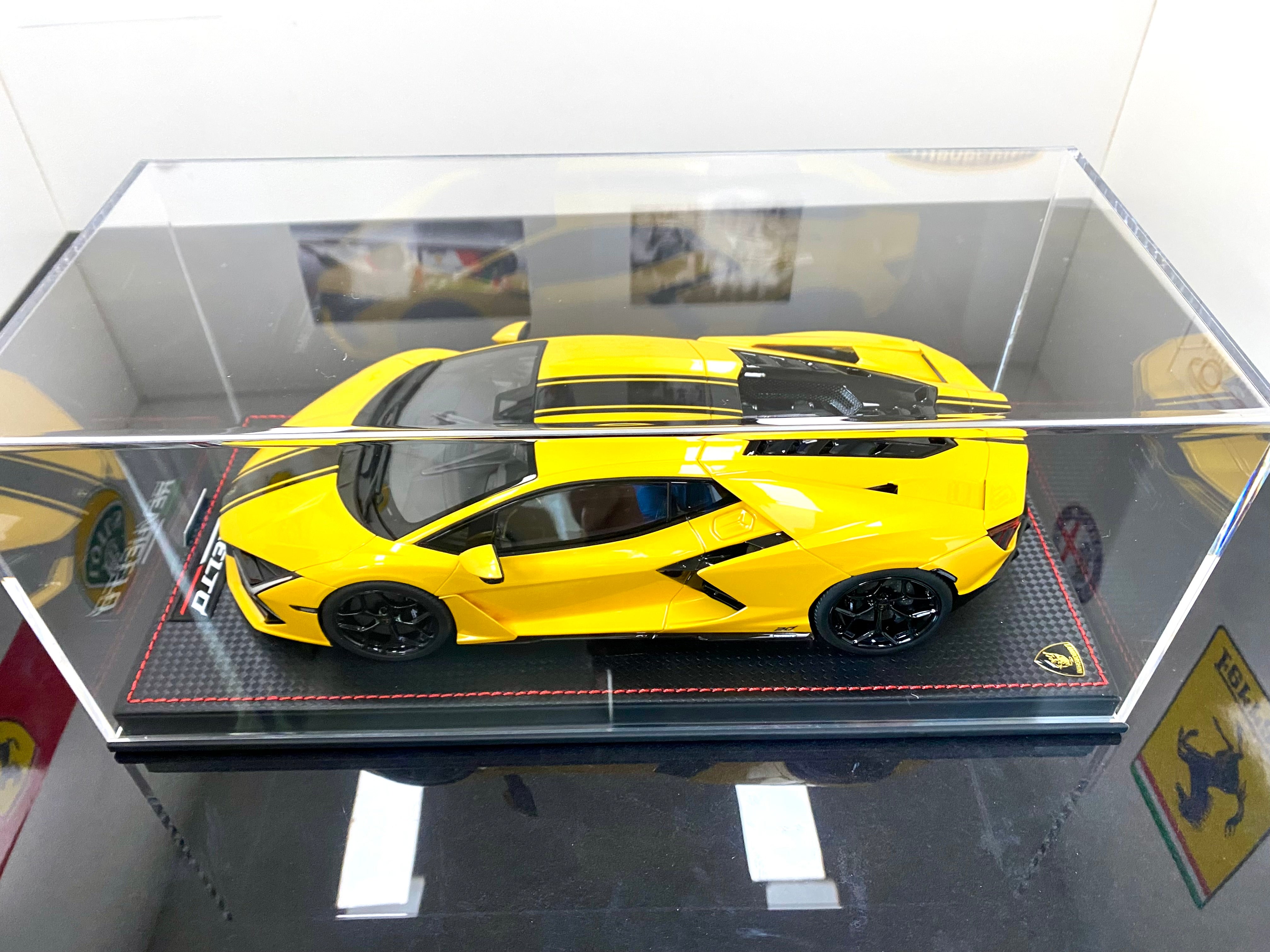 MR Collection Lamborghini Revuelto 1:18 scale Limited Edition