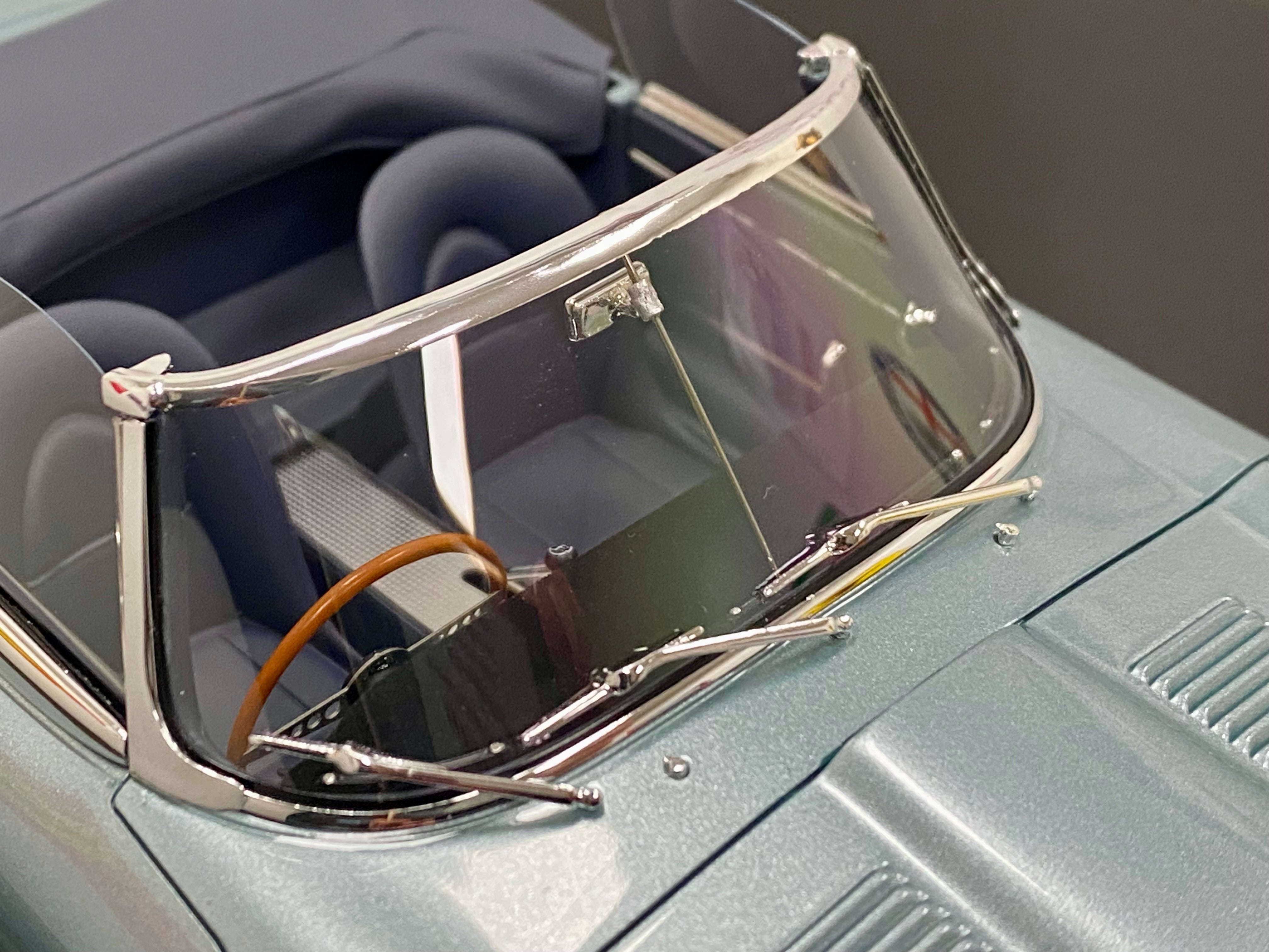 Amalgam Jaguar E Type 1:18 scale