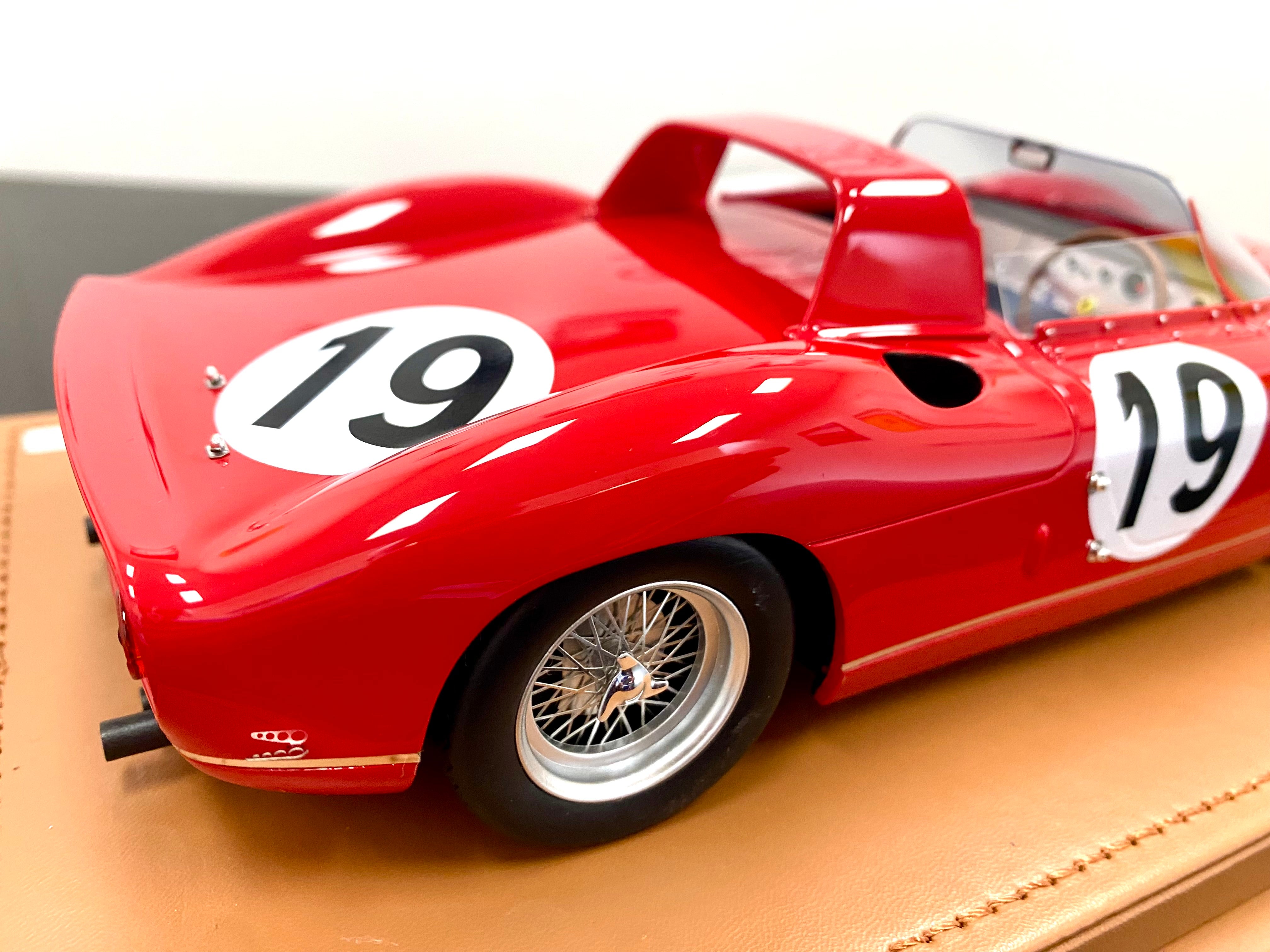 Ferrari 330P #19 3rd Le Mans 1964 1:18 scale Limited Edition