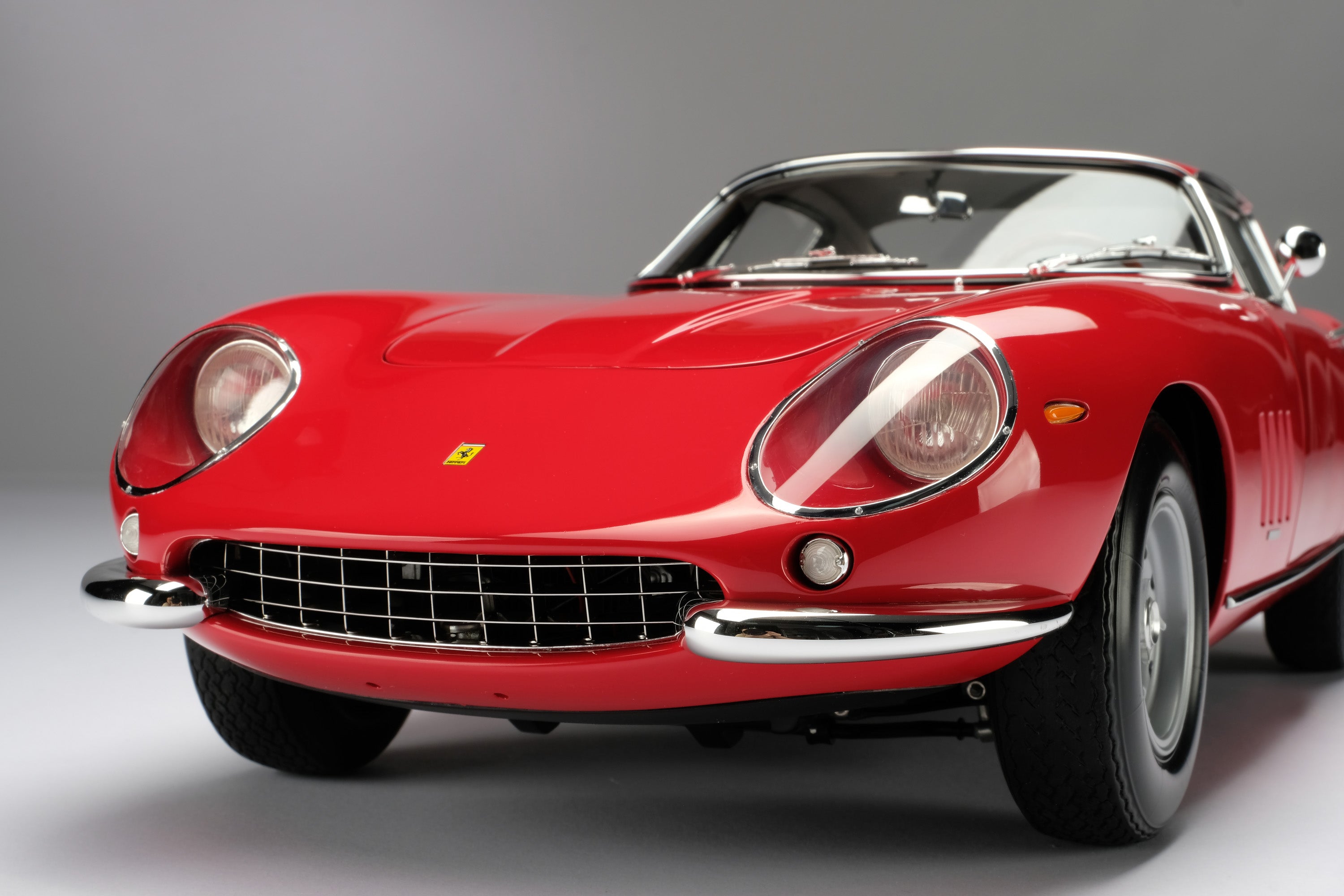 Amalgam 1:8 scale Ferrari 275 GTB/4