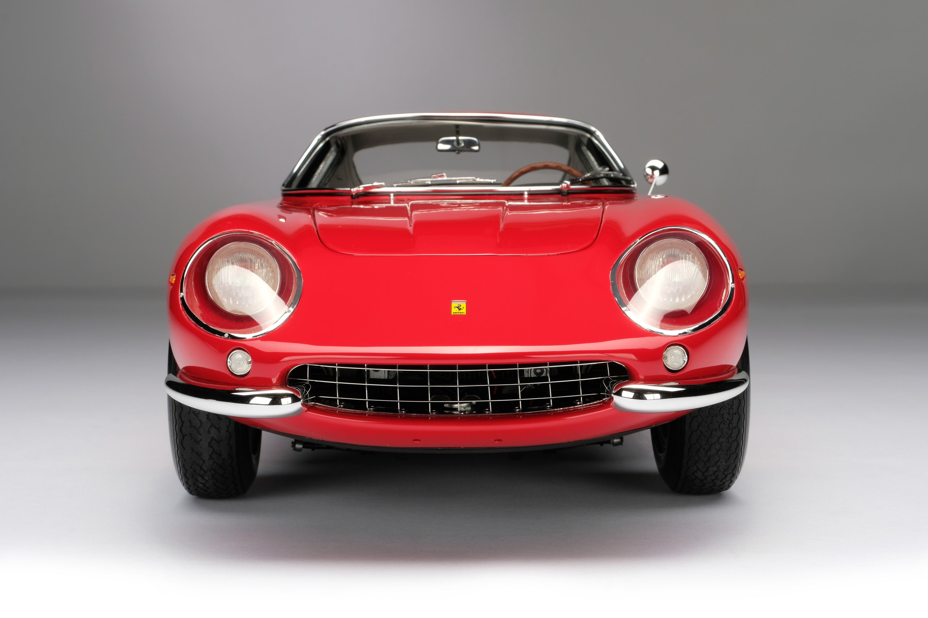 Amalgam 1:8 scale Ferrari 275 GTB/4