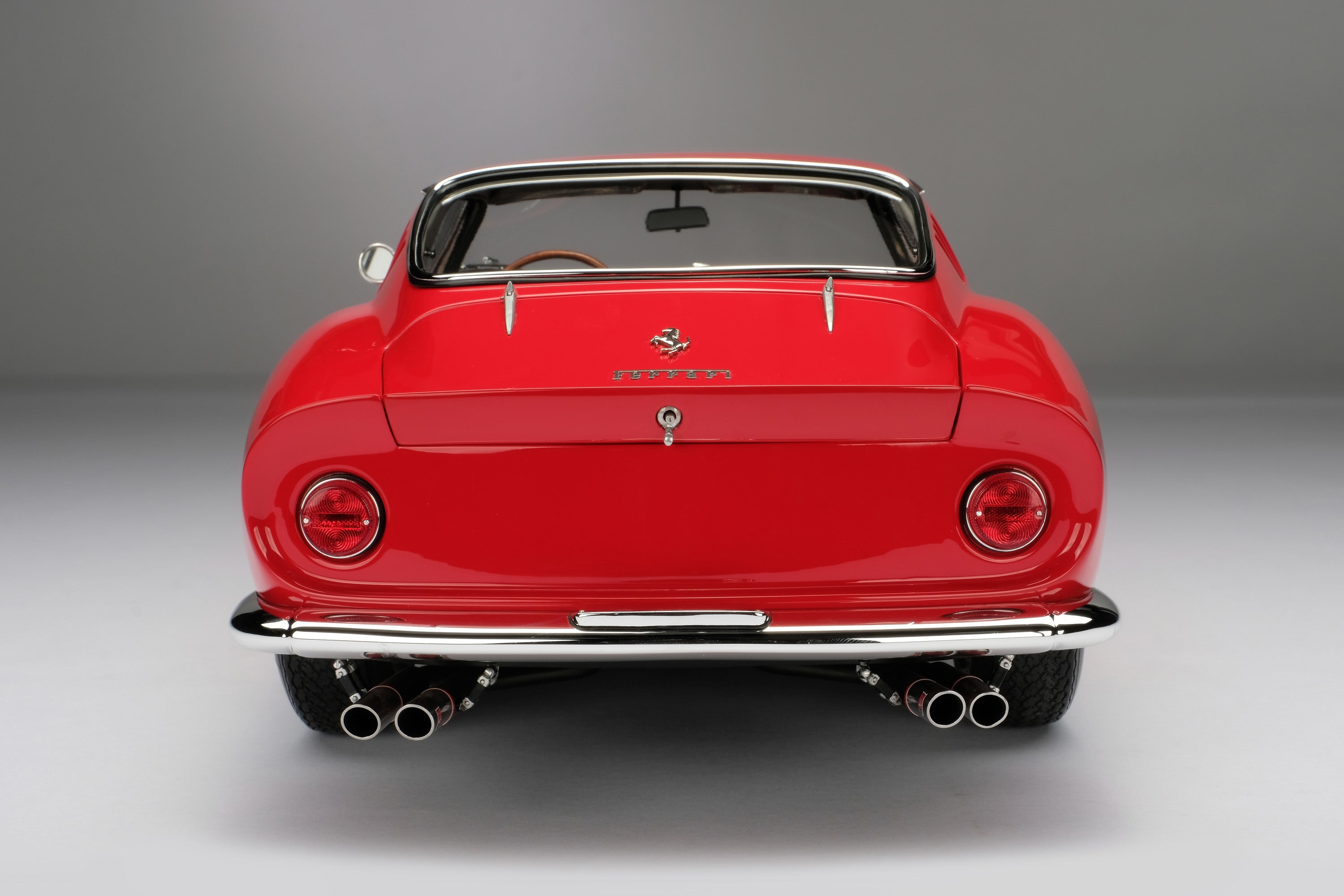 Amalgam 1:8 scale Ferrari 275 GTB/4