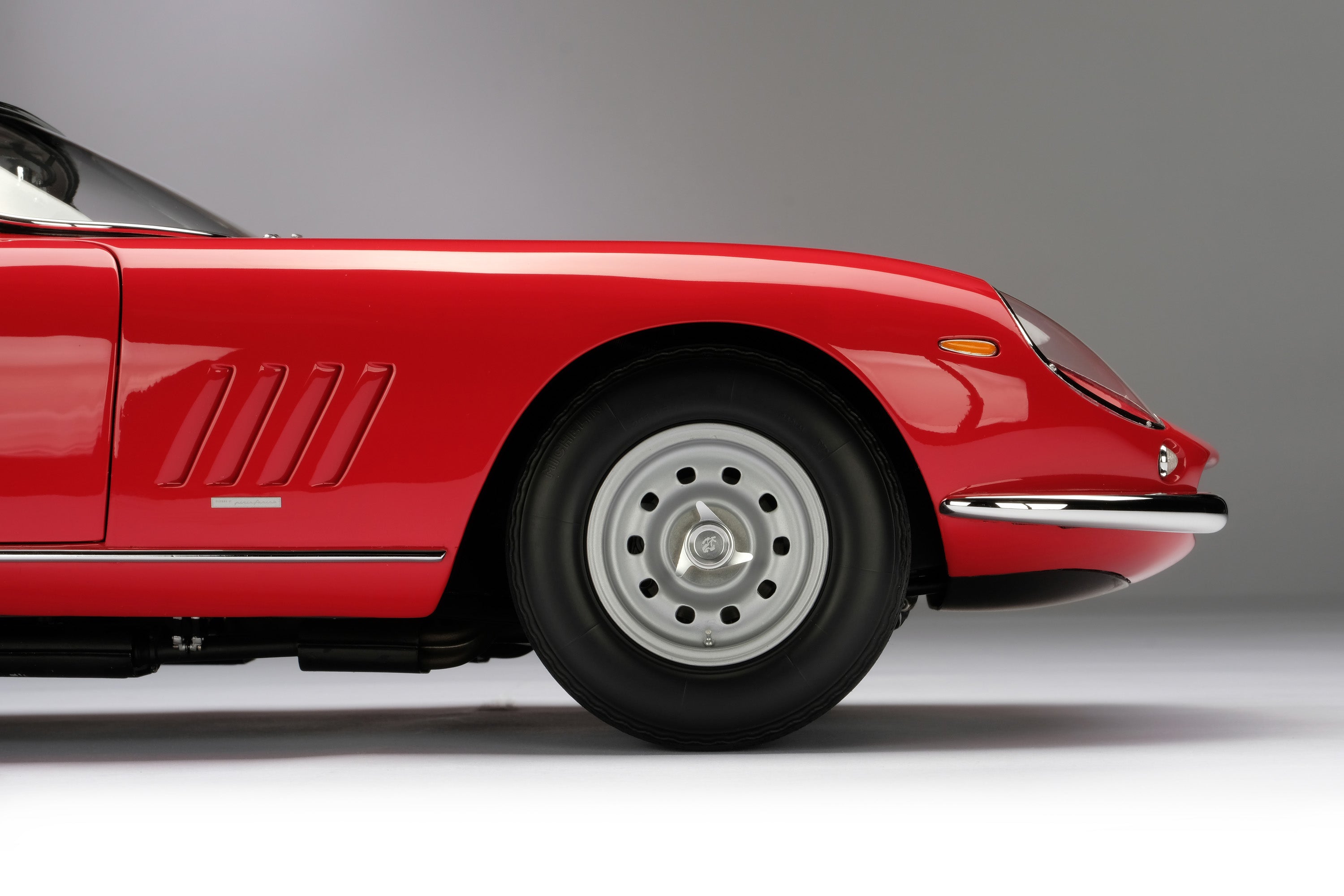 Amalgam 1:8 scale Ferrari 275 GTB/4