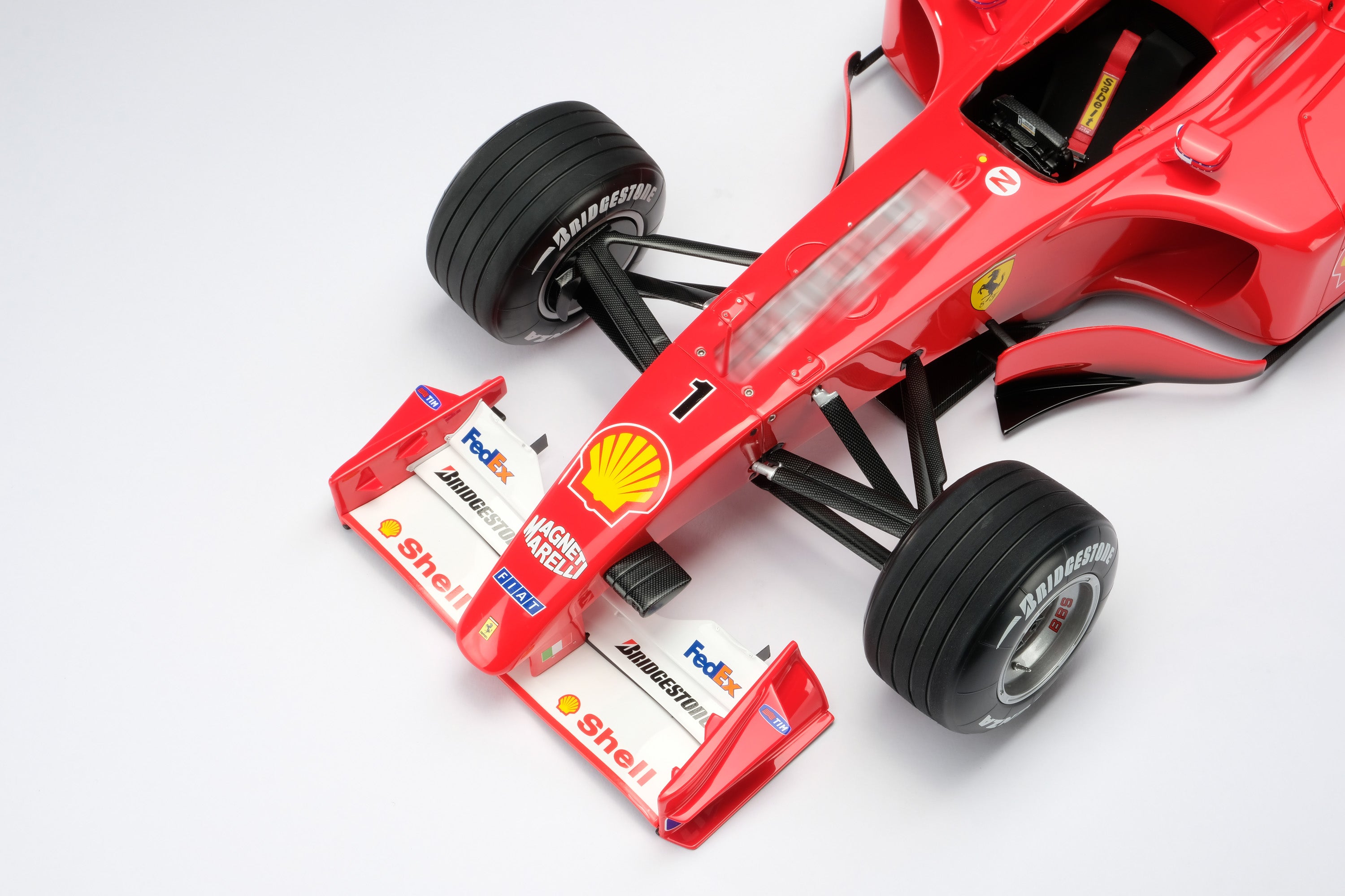 Amalgam 1:8 scale Ferrari F2001 #1 Schumacher World Champion