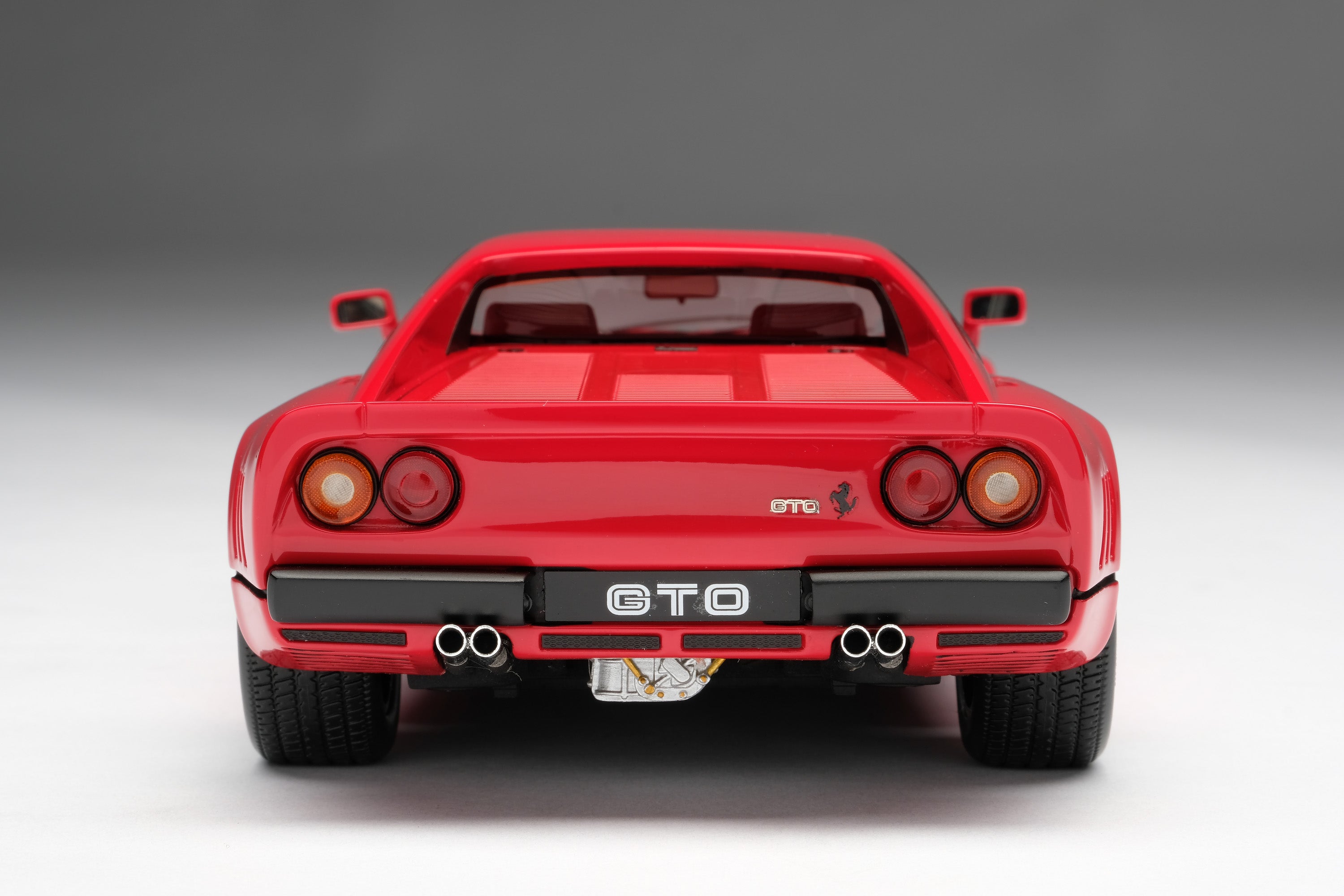 Amalgam Ferrari 288 GTO 1:18 scale