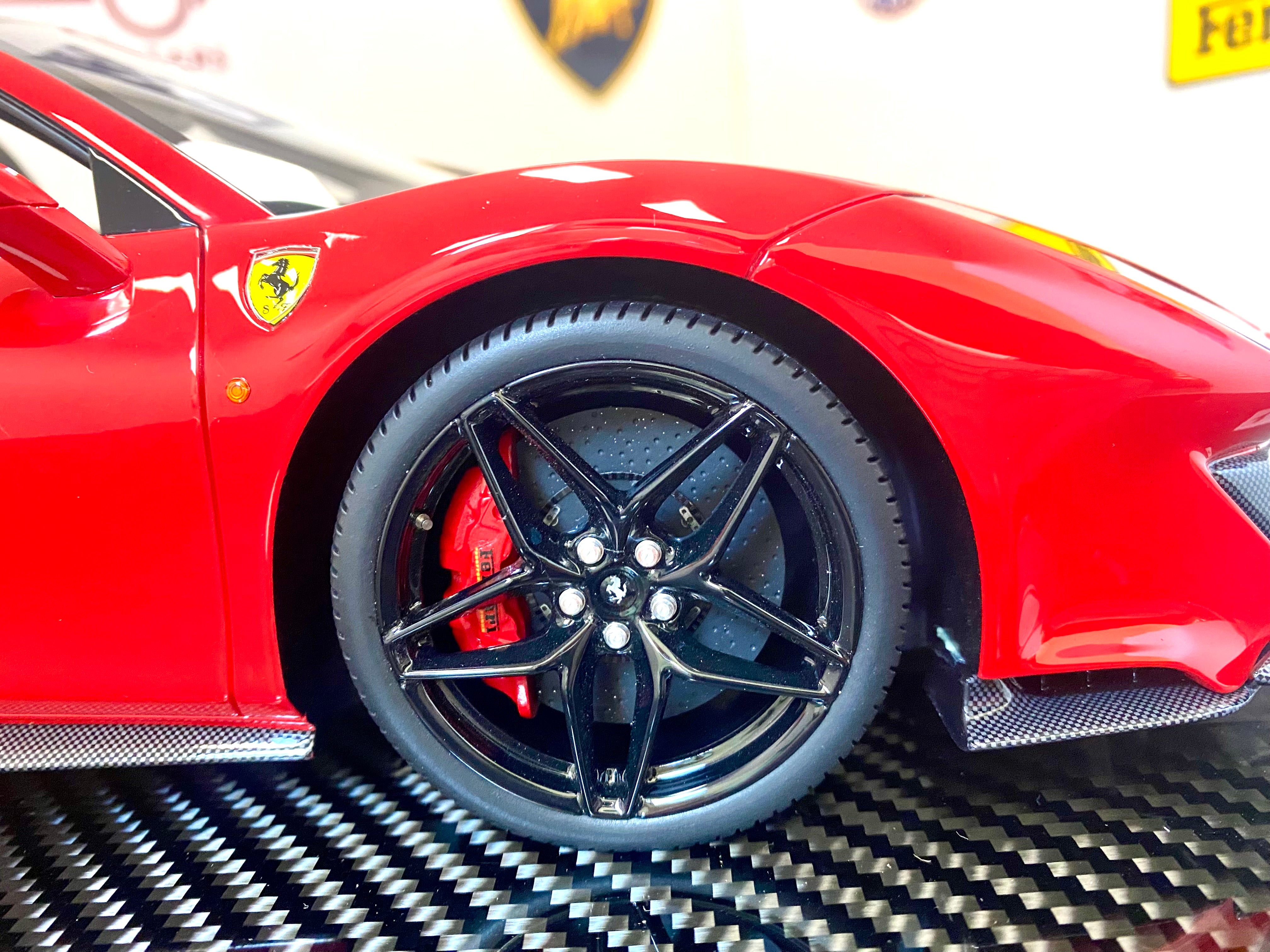 BBR Ferrari 488 Pista Spider 1:12 scale
