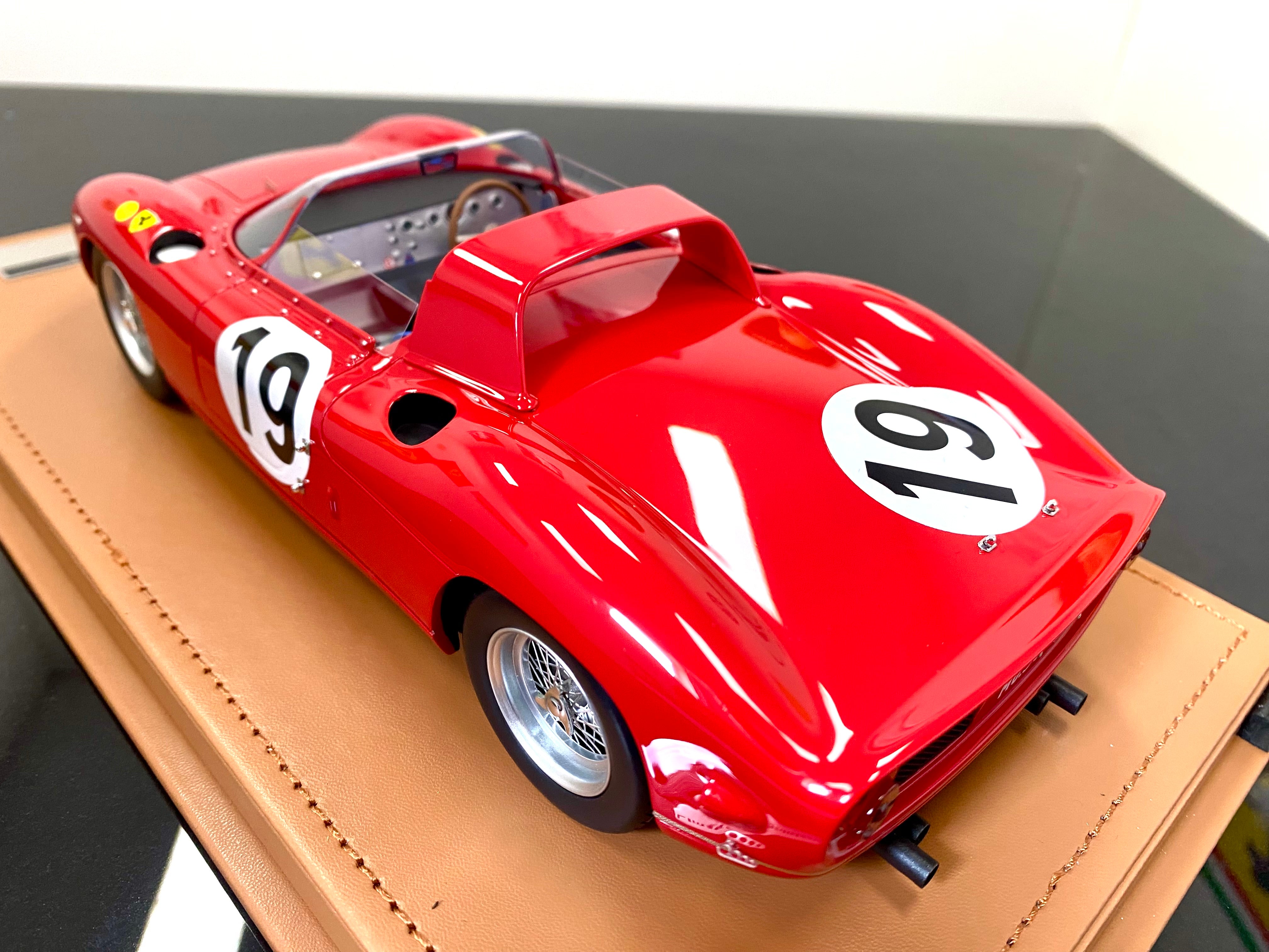Ferrari 330P #19 3rd Le Mans 1964 1:18 scale Limited Edition