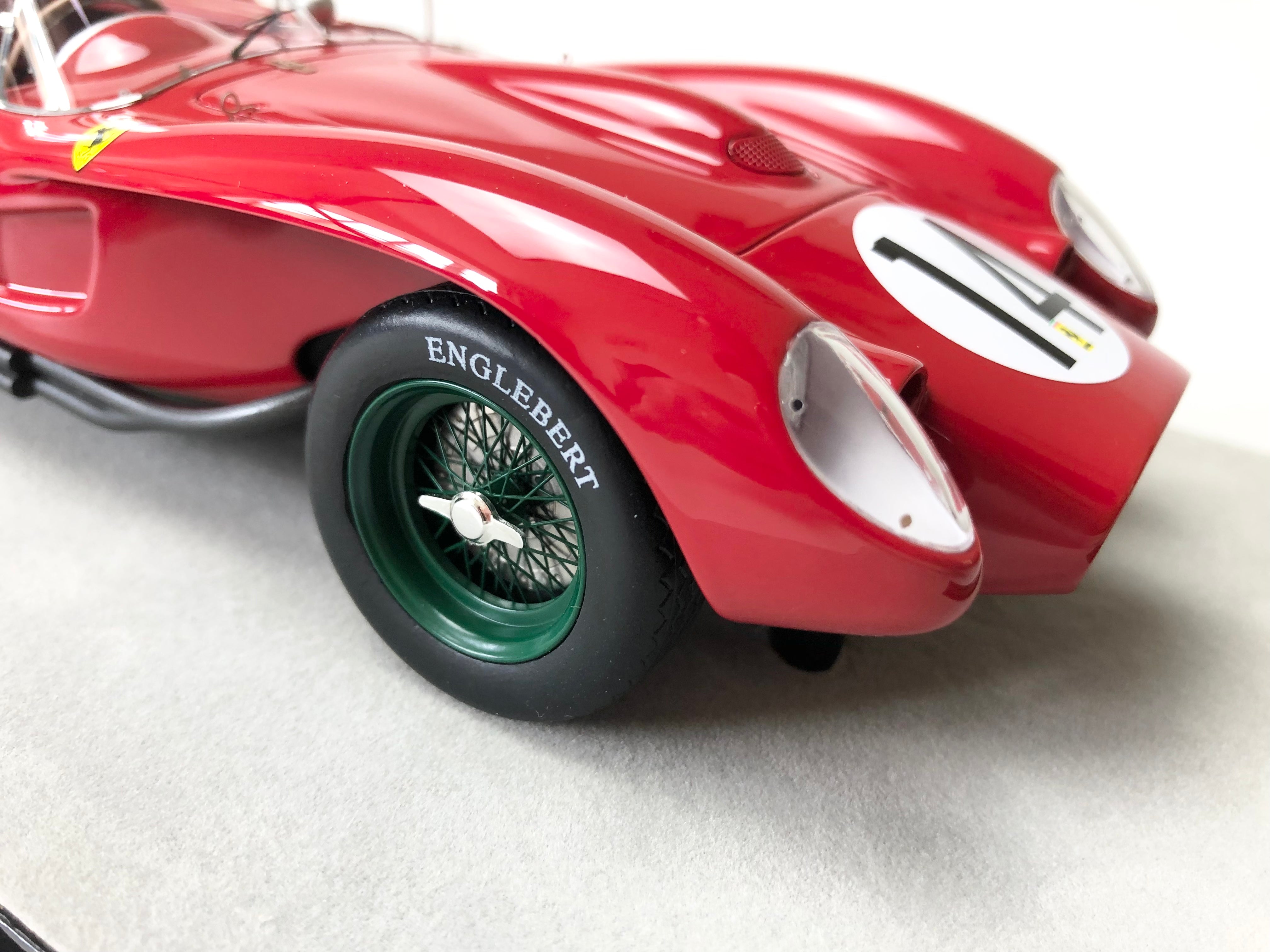 Amalgama escala 1:8 1958 Ferrari TR58