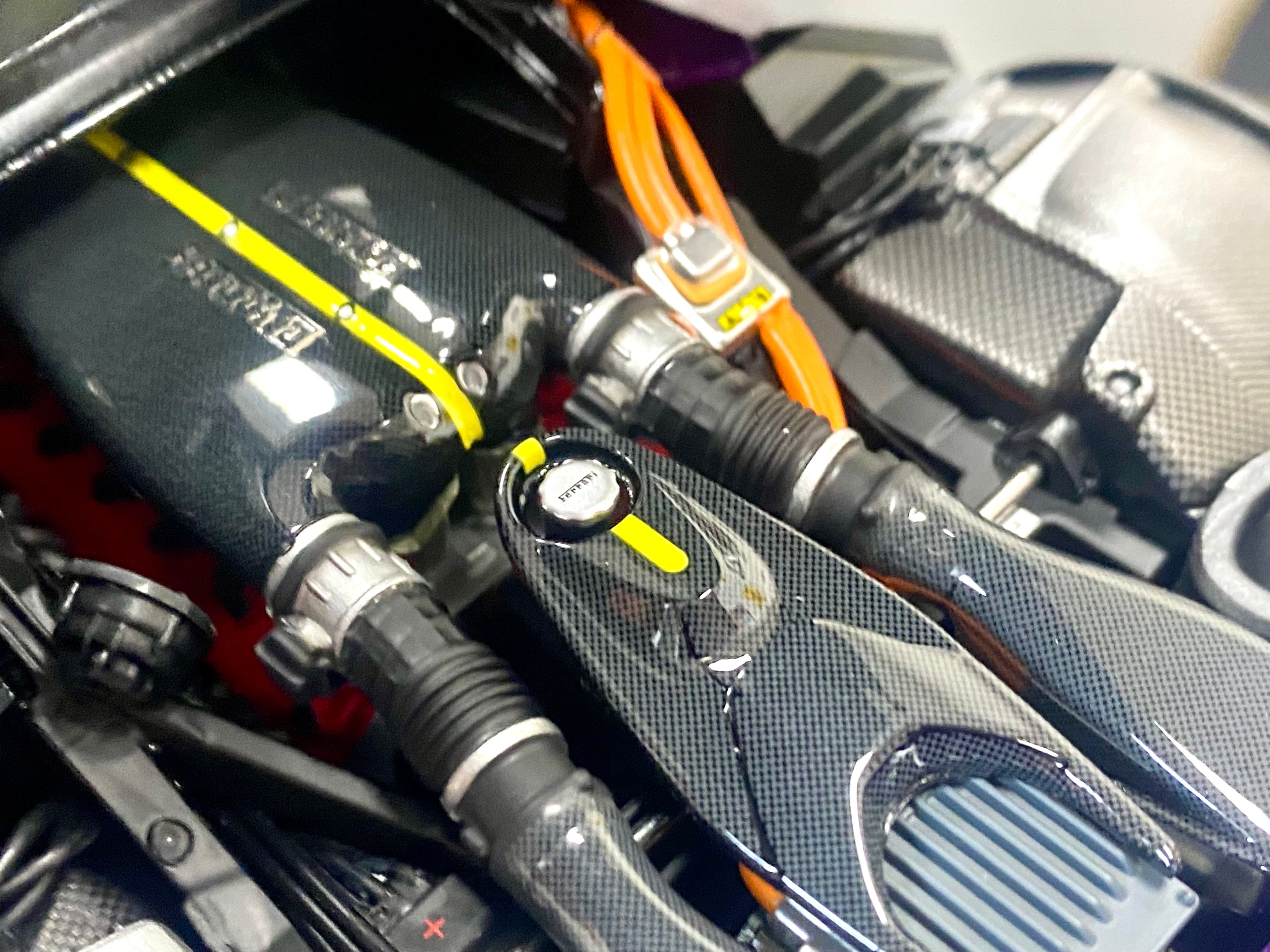 BBR La Ferrari 1:18 scale Diecast Purple Dubai Viloa Vio