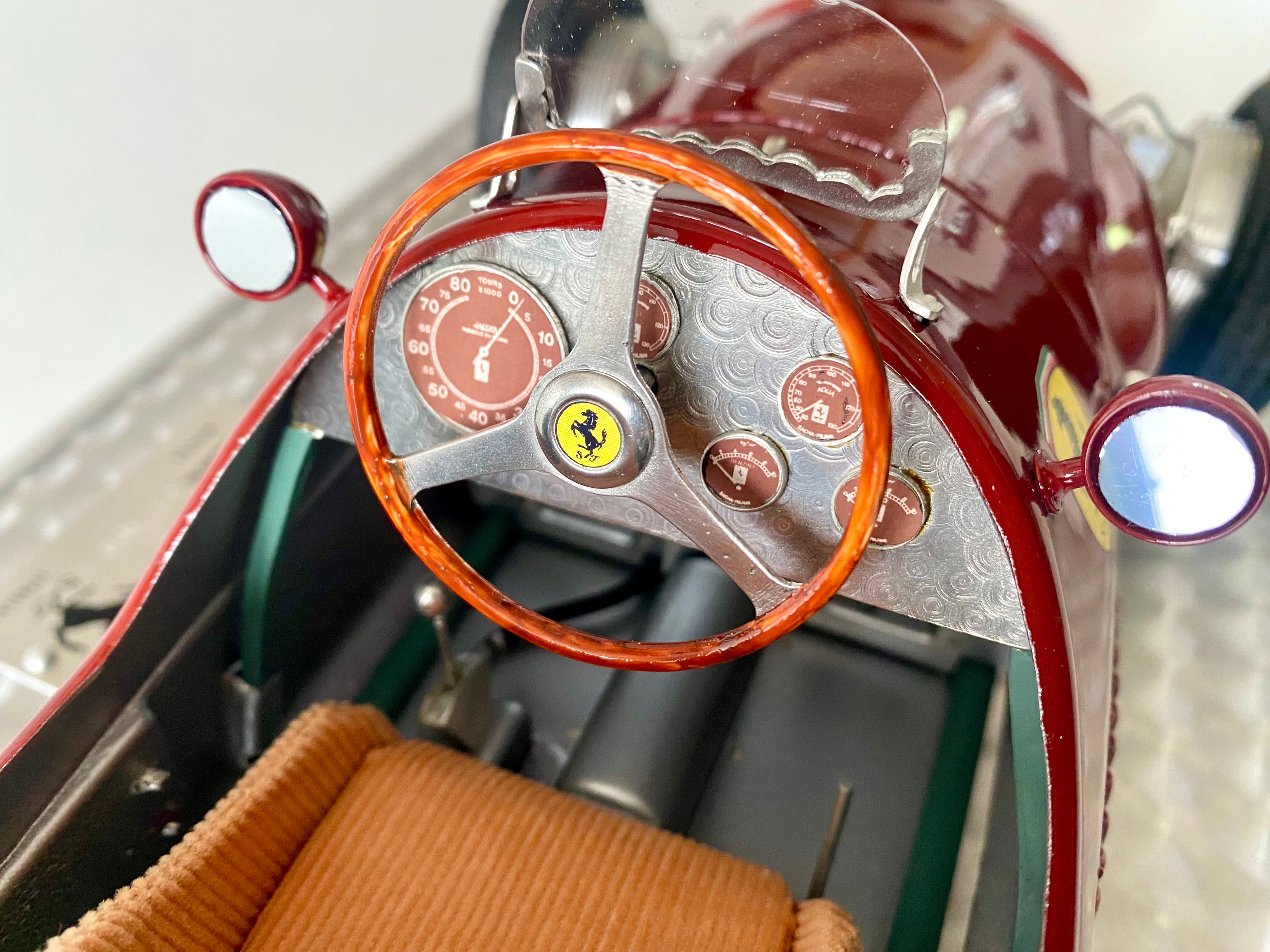 Javan Smith 1:8 scale Ferrari 500 F2
