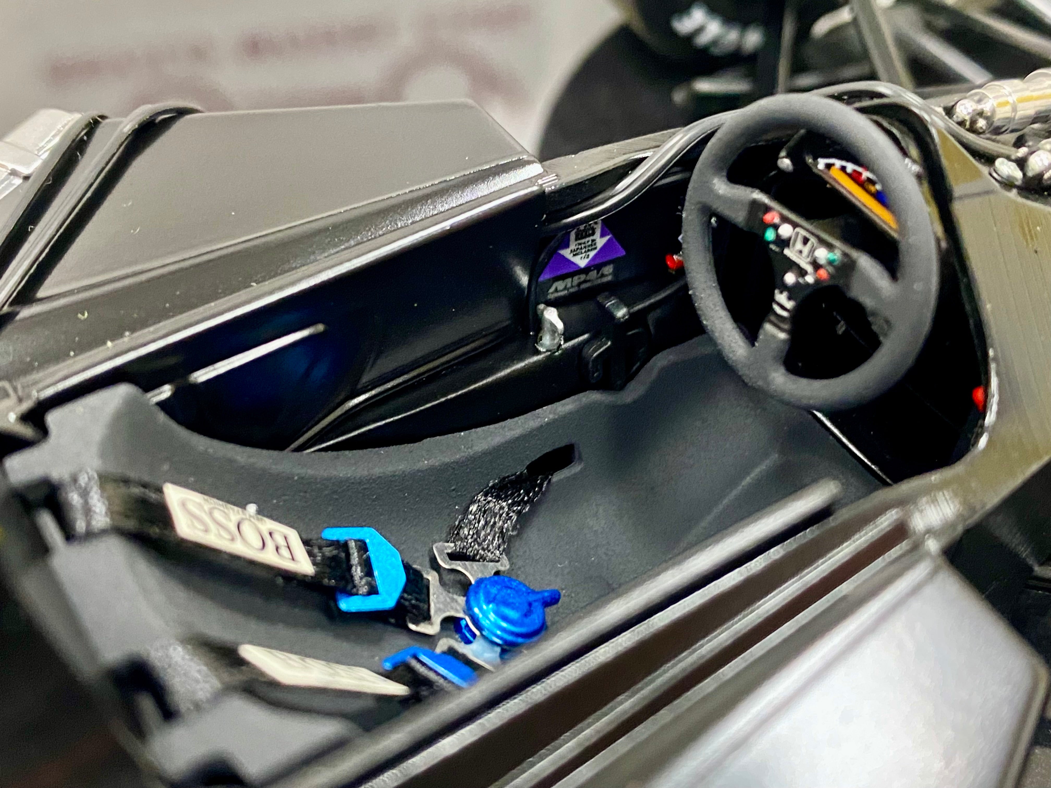 McLaren MP4/6 Senna 1991 1:18 Scale by Autoart