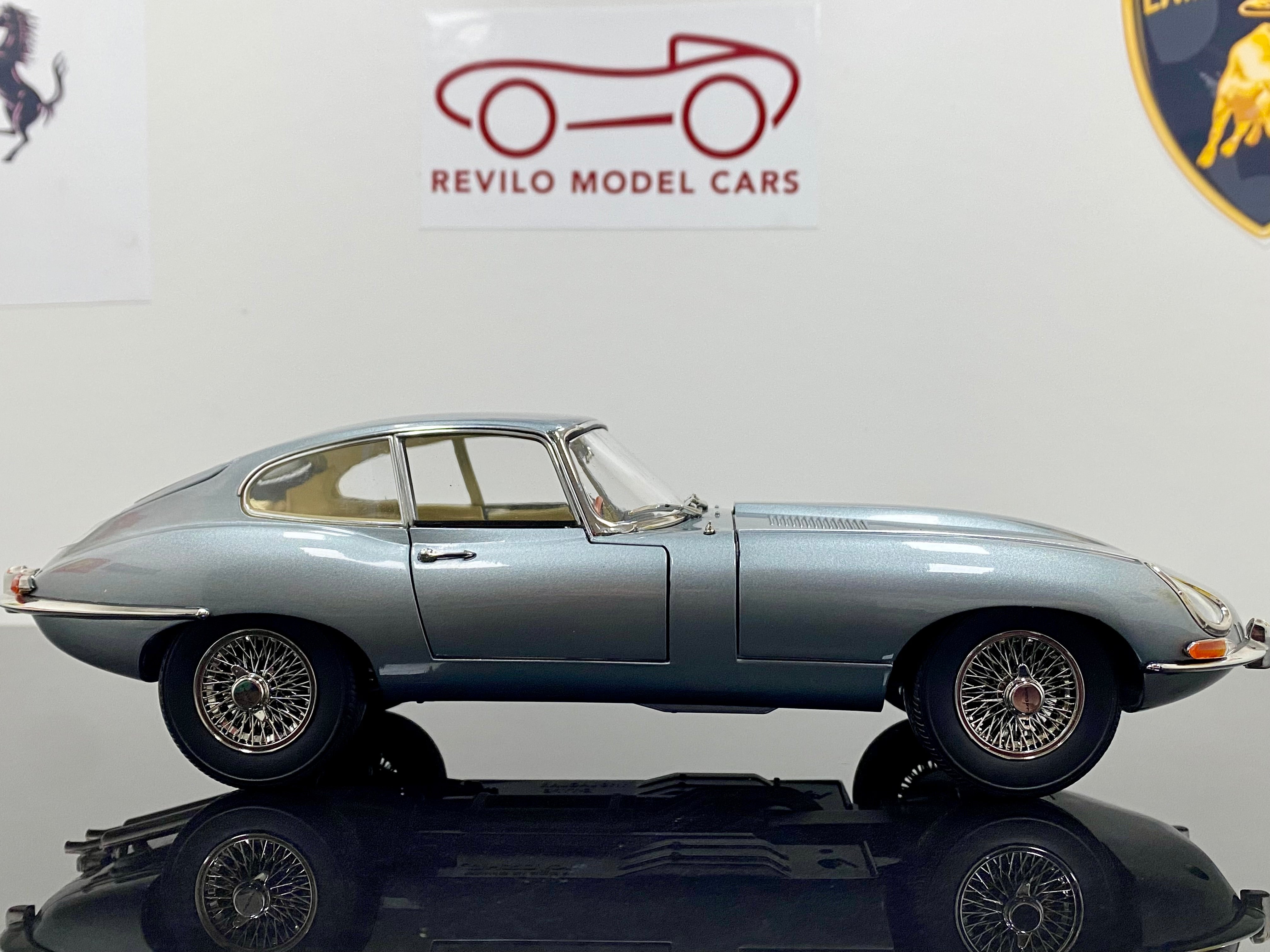 Jaguar E Type series 1 FHC 1:18 scale