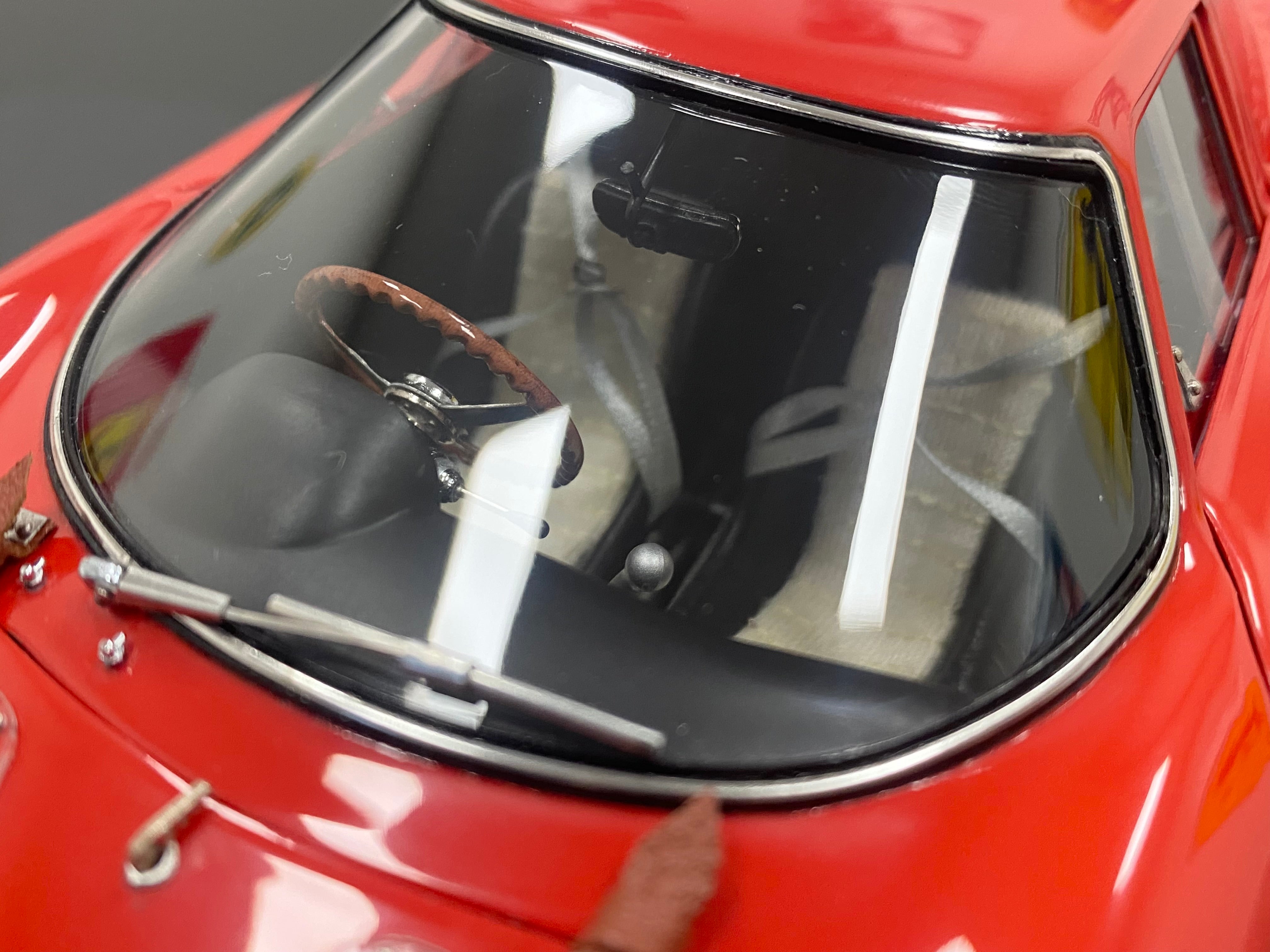 CMC 1:18 scale Ferrari 250 LM M263 #21 Le Mans 1965