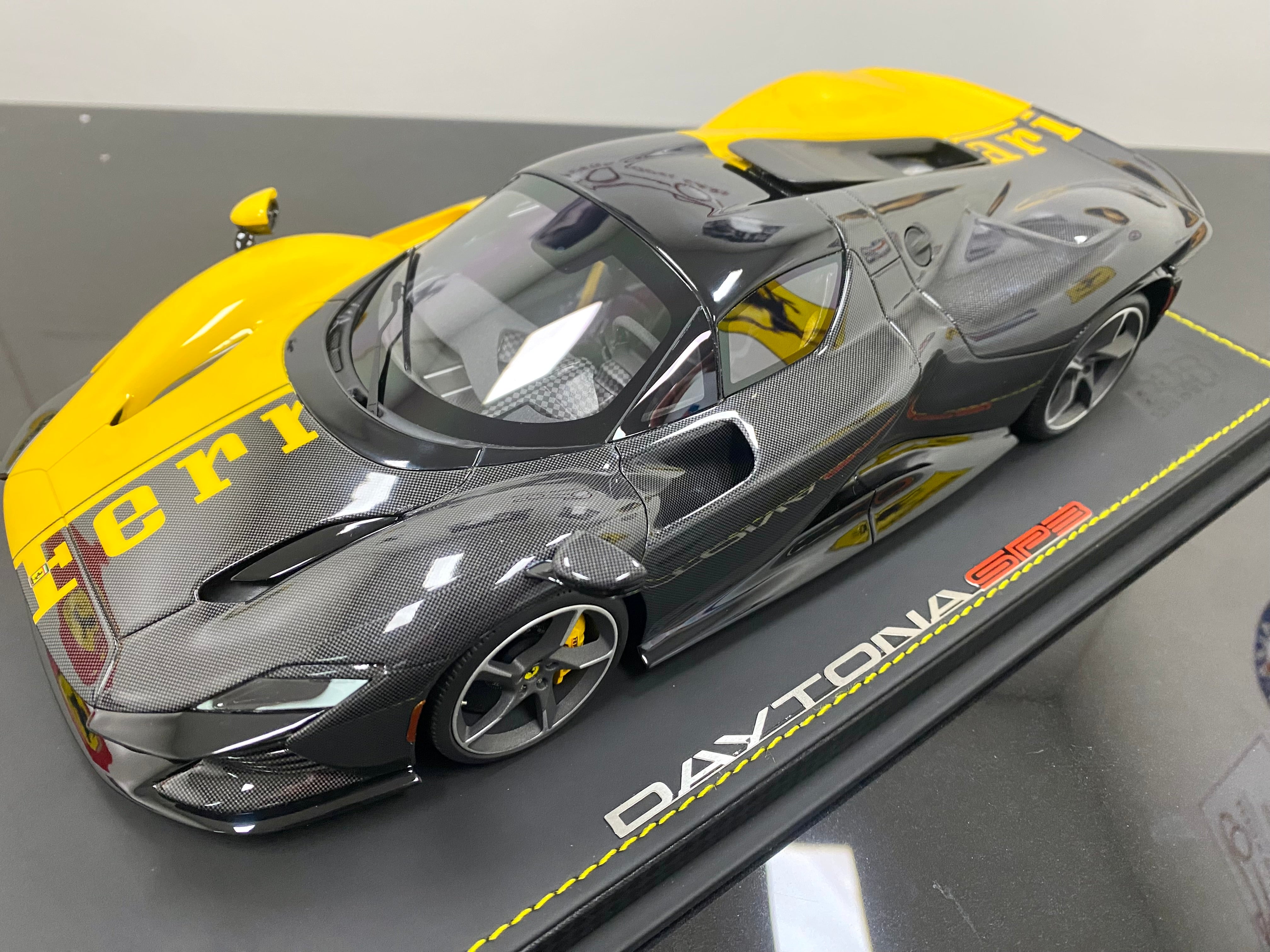 BBR 1:18 scale Ferrari Daytona SP3 Taylor Made 599+1 yellow/black