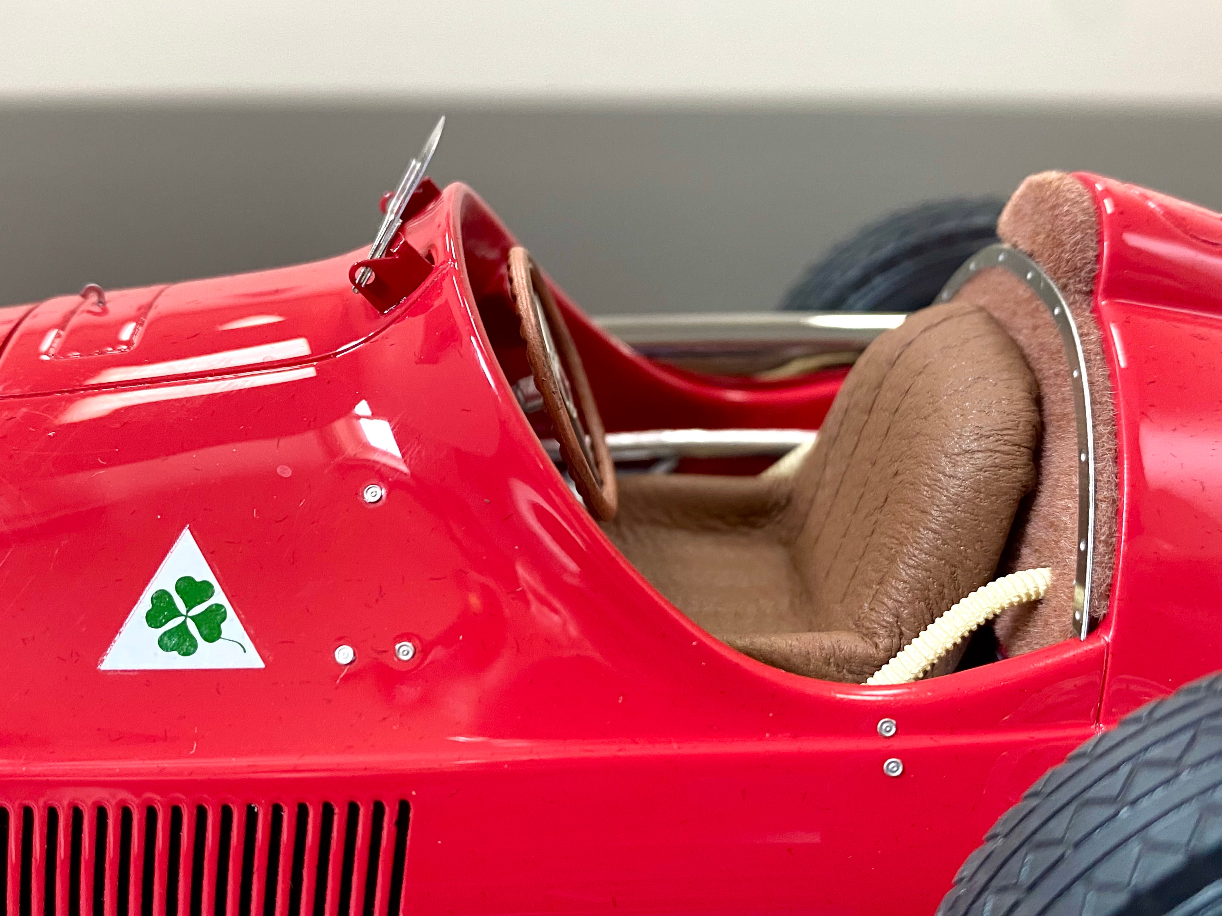 Alfa Romeo Alfetta 158 #10 Farina 1950 Monza 1:18 scale