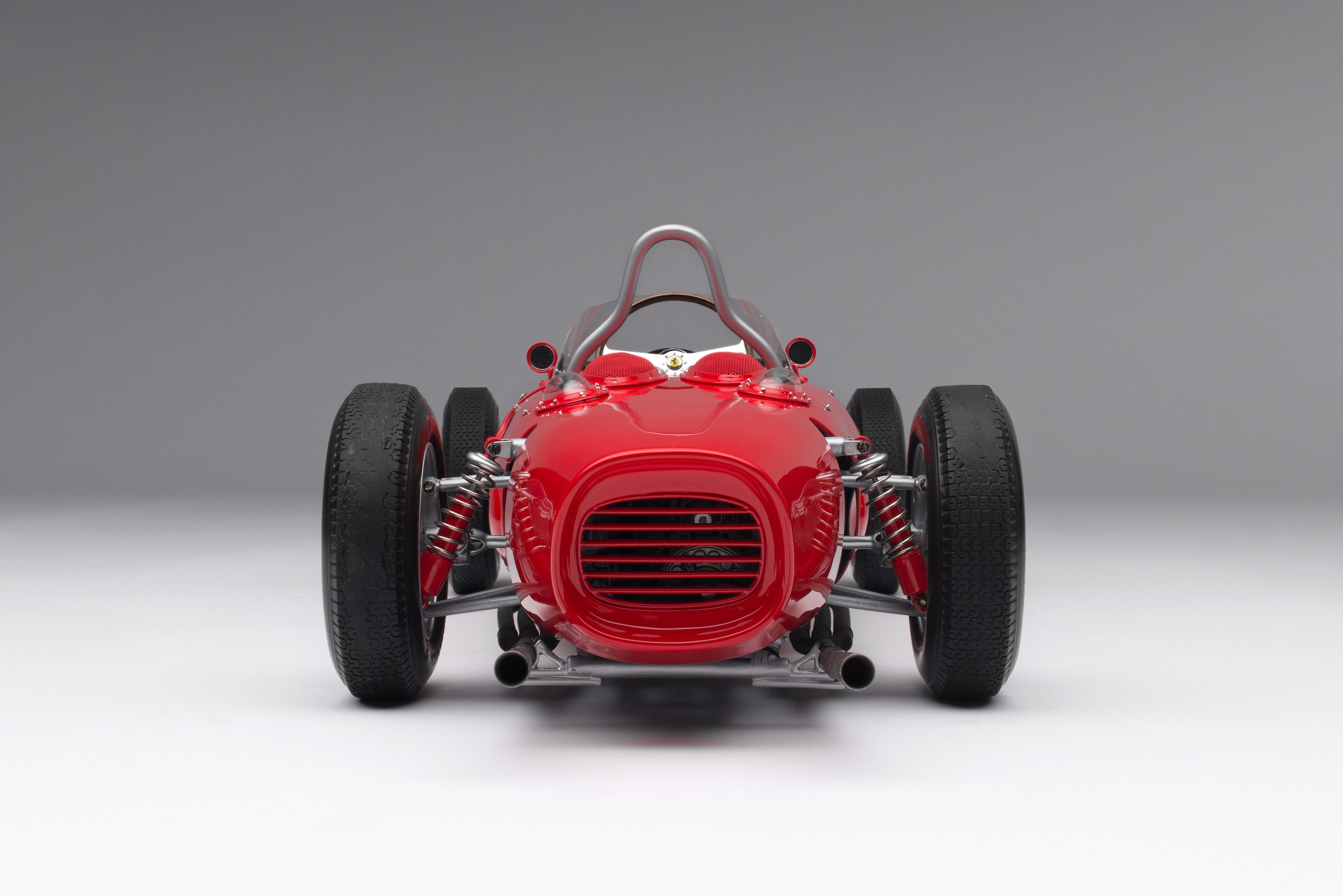 Amalgam 1:8 scale Ferrari 156 'Sharknose' Phil Hill