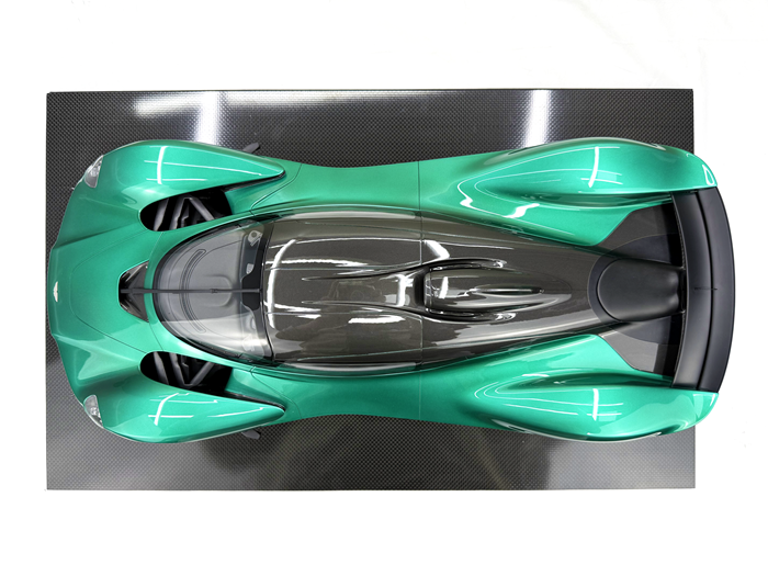 1:8 scale Aston Martin Valkyrie Green by Frontiart