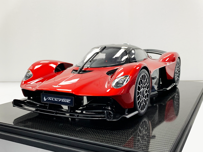 1:8 scale Aston Martin Valkyrie