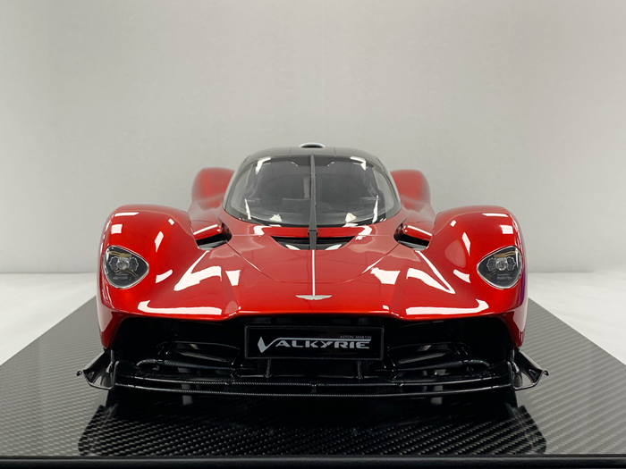 1:8 scale Aston Martin Valkyrie