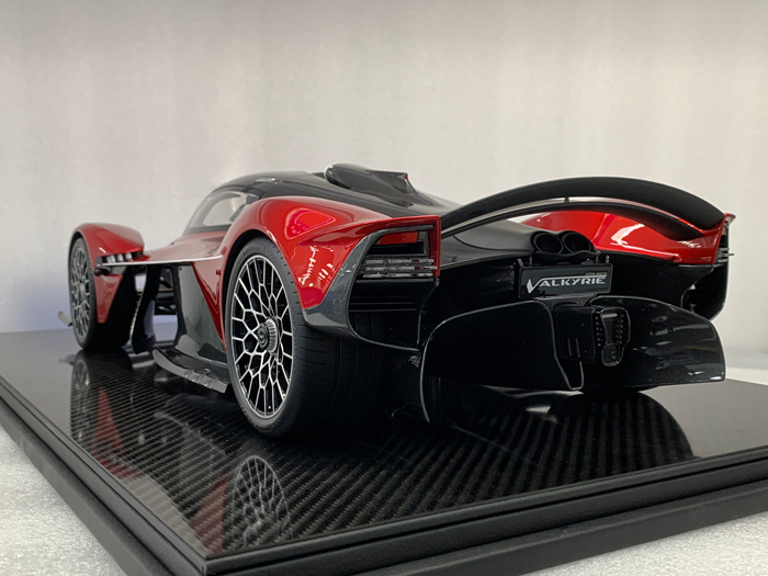 1:8 scale Aston Martin Valkyrie