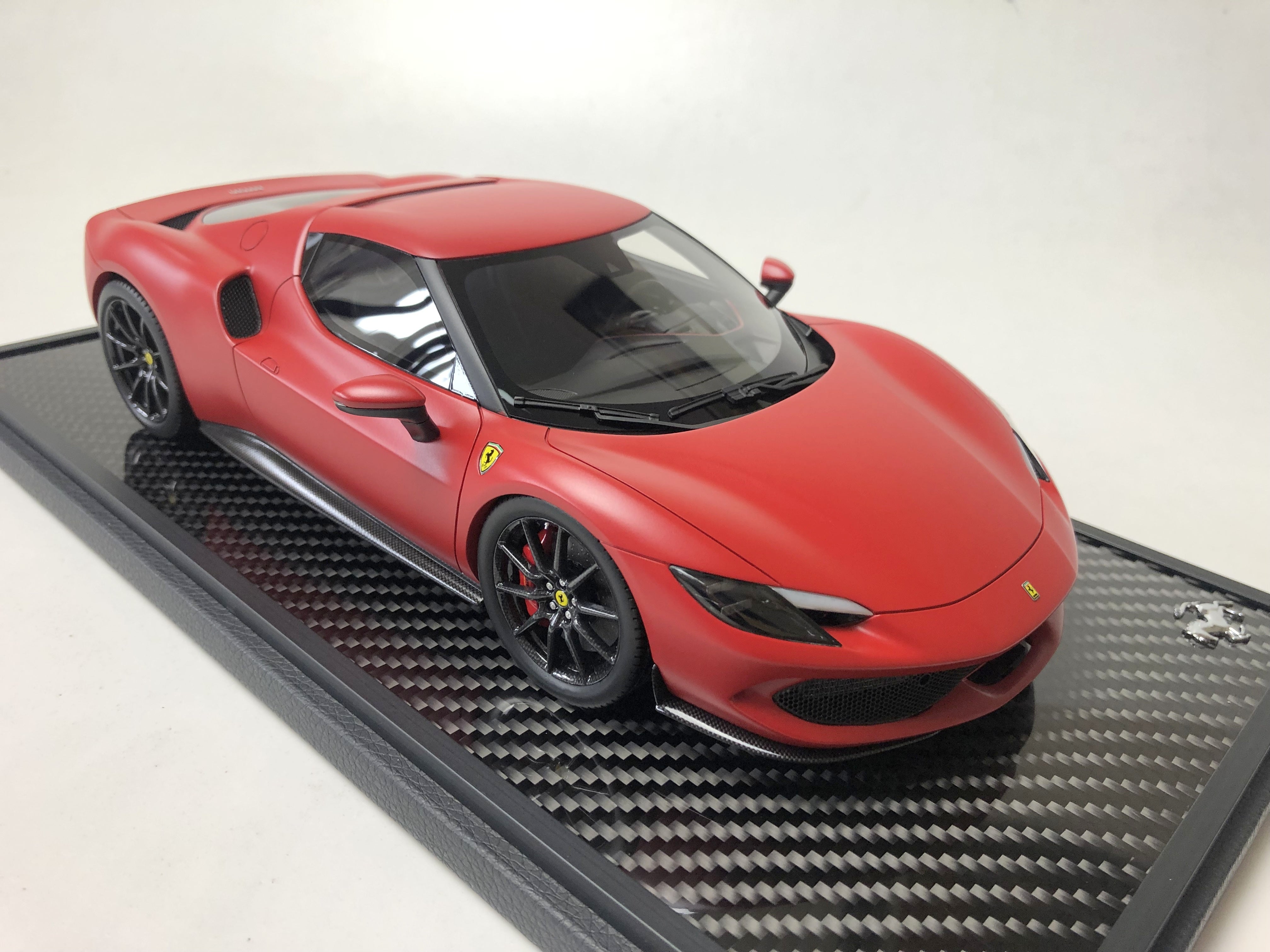 BBR Ferrari SF90 escala 1:18