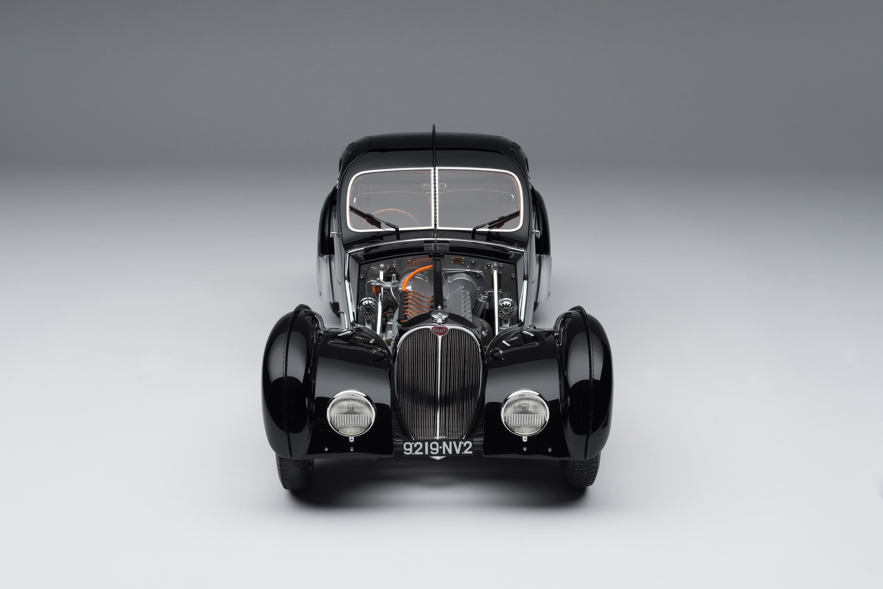 Amalgam 1:8 scale Bugatti 57SC