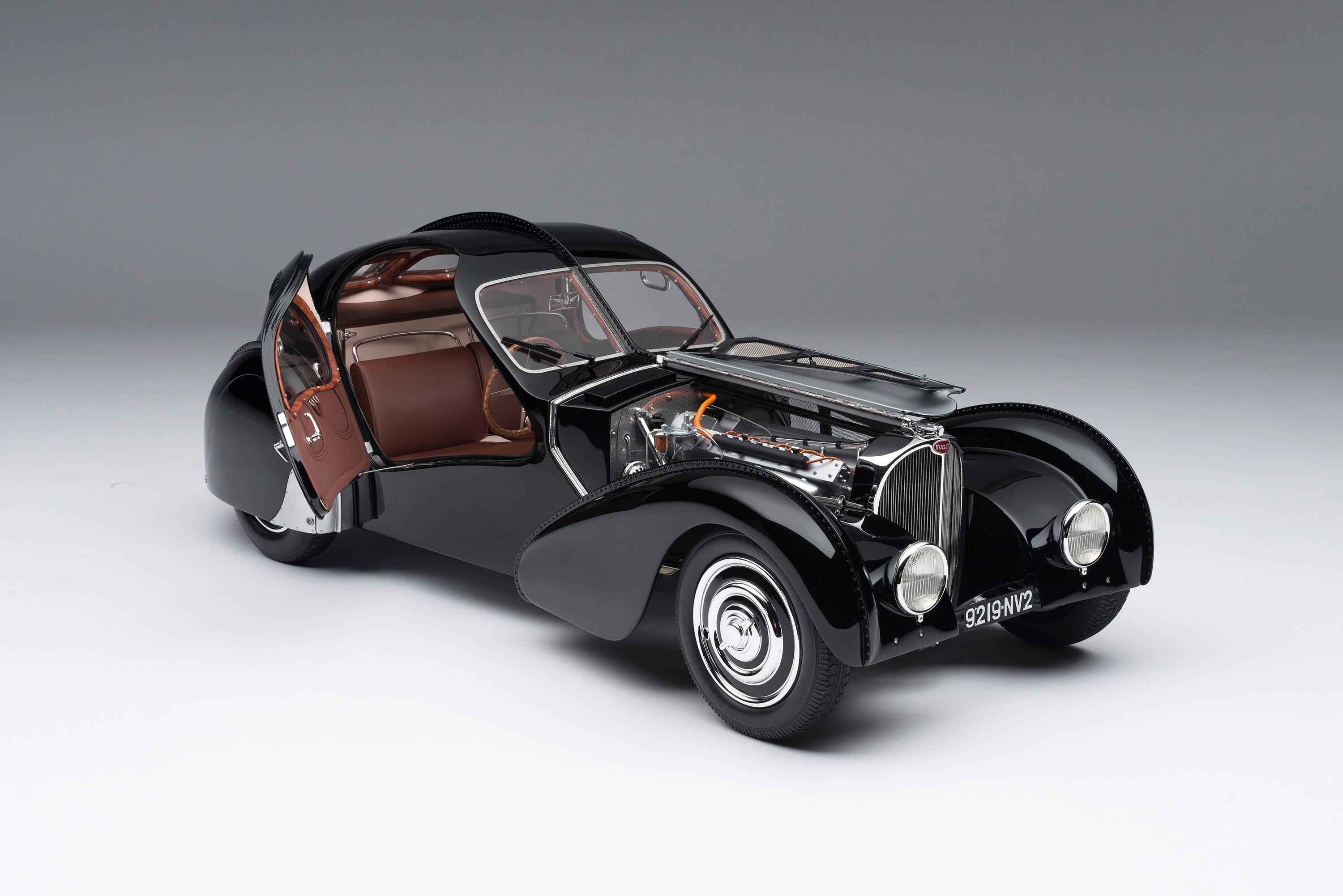 Amalgam 1:8 scale Bugatti 57SC
