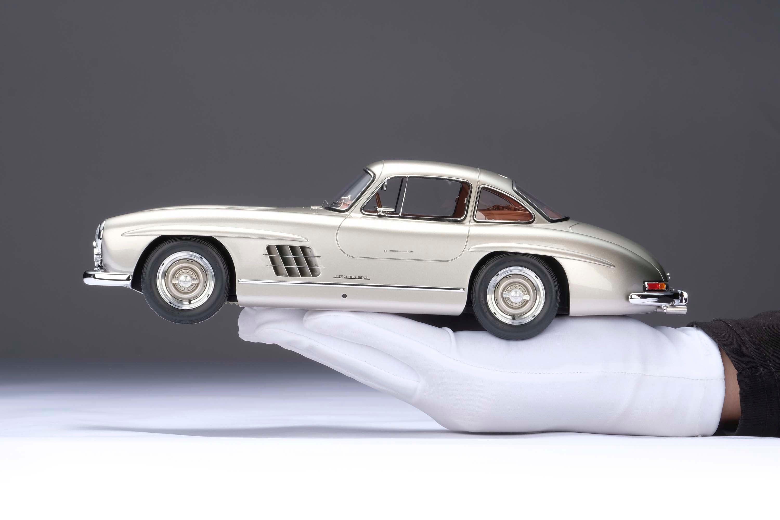 Amalgam 1:18 Mercedes 300 SL Gullwing
