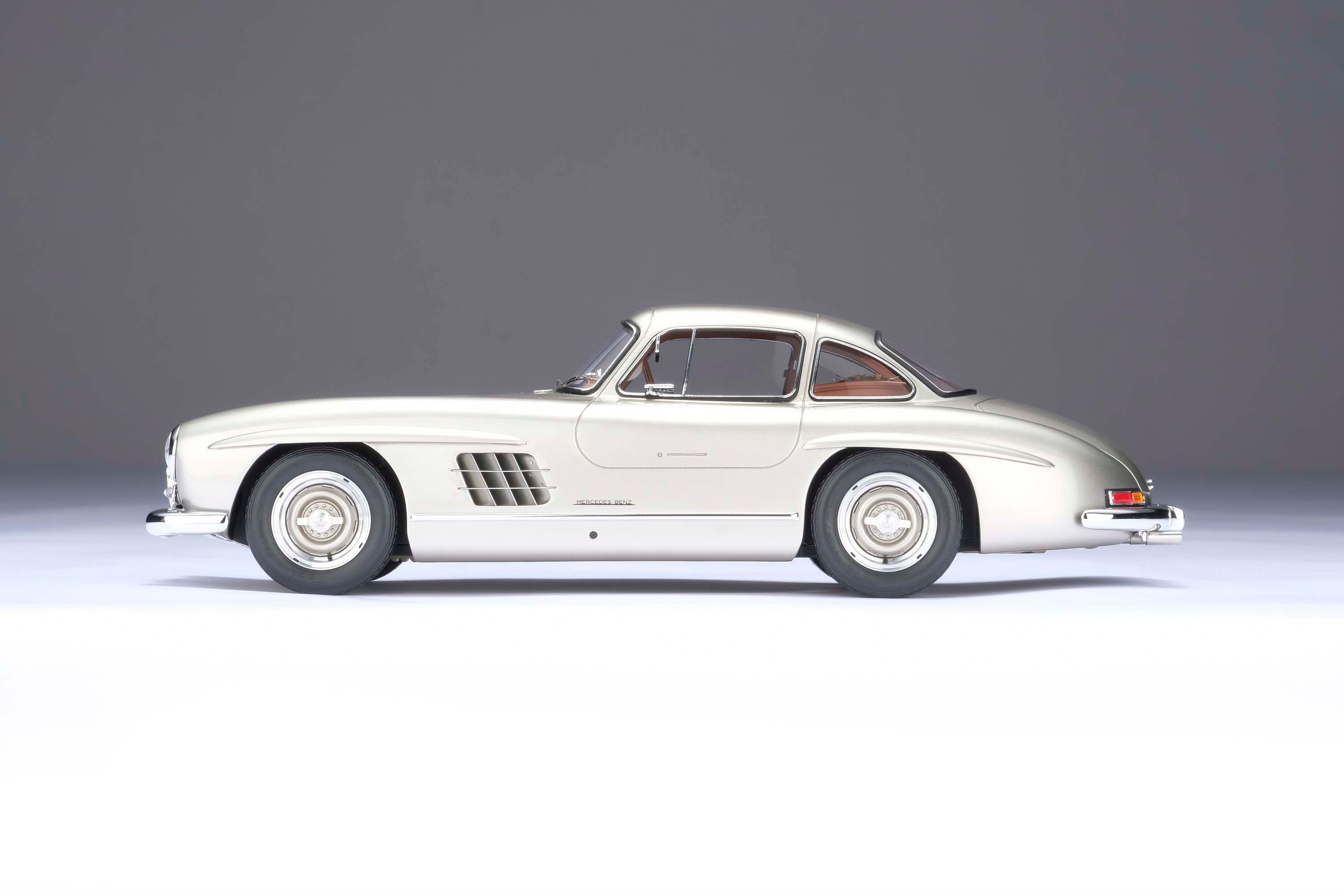 Amalgam 1:18 Mercedes 300 SL Gullwing