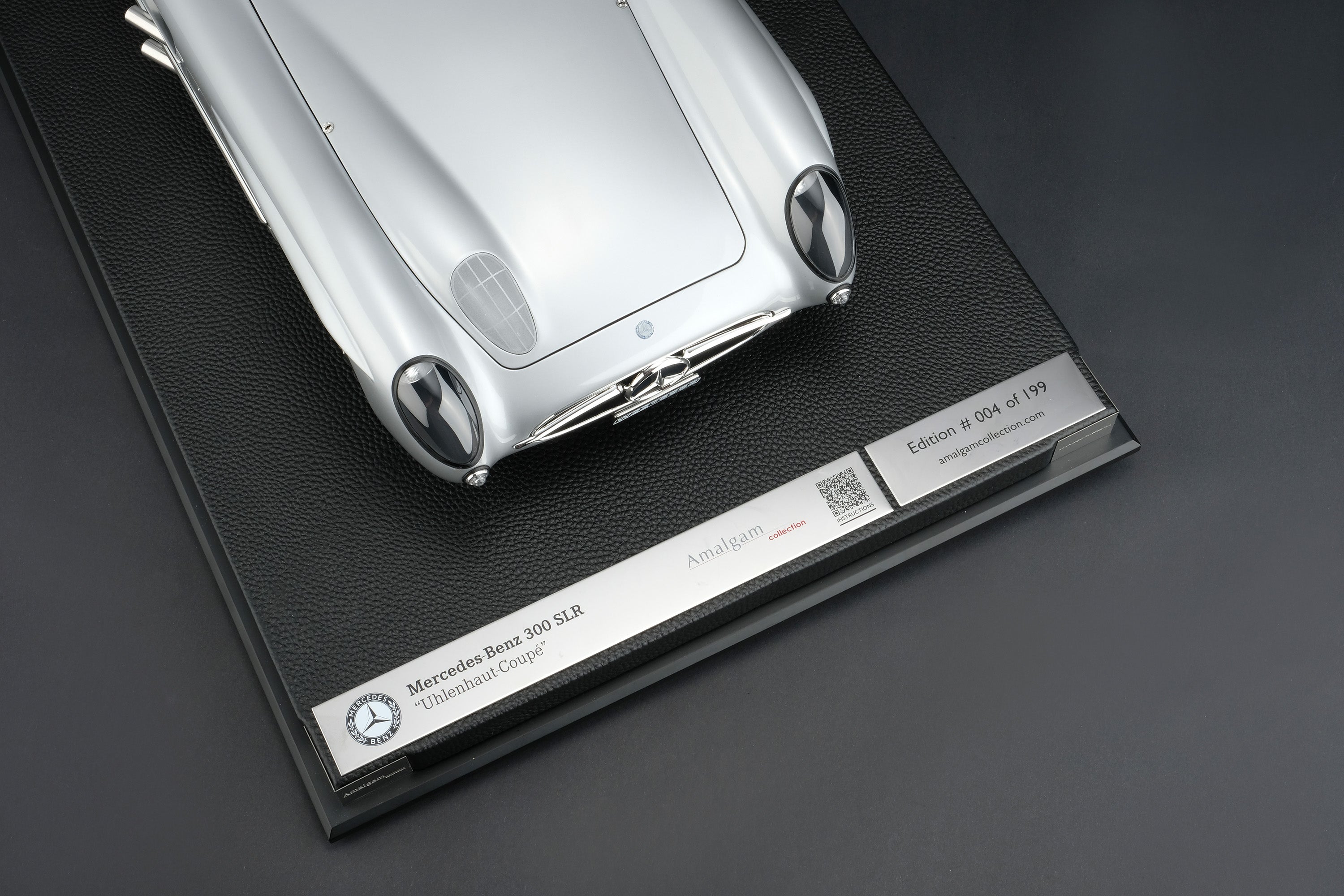 Amalgam 1:8 scale Mercedes 300SLR Uhlenhaut