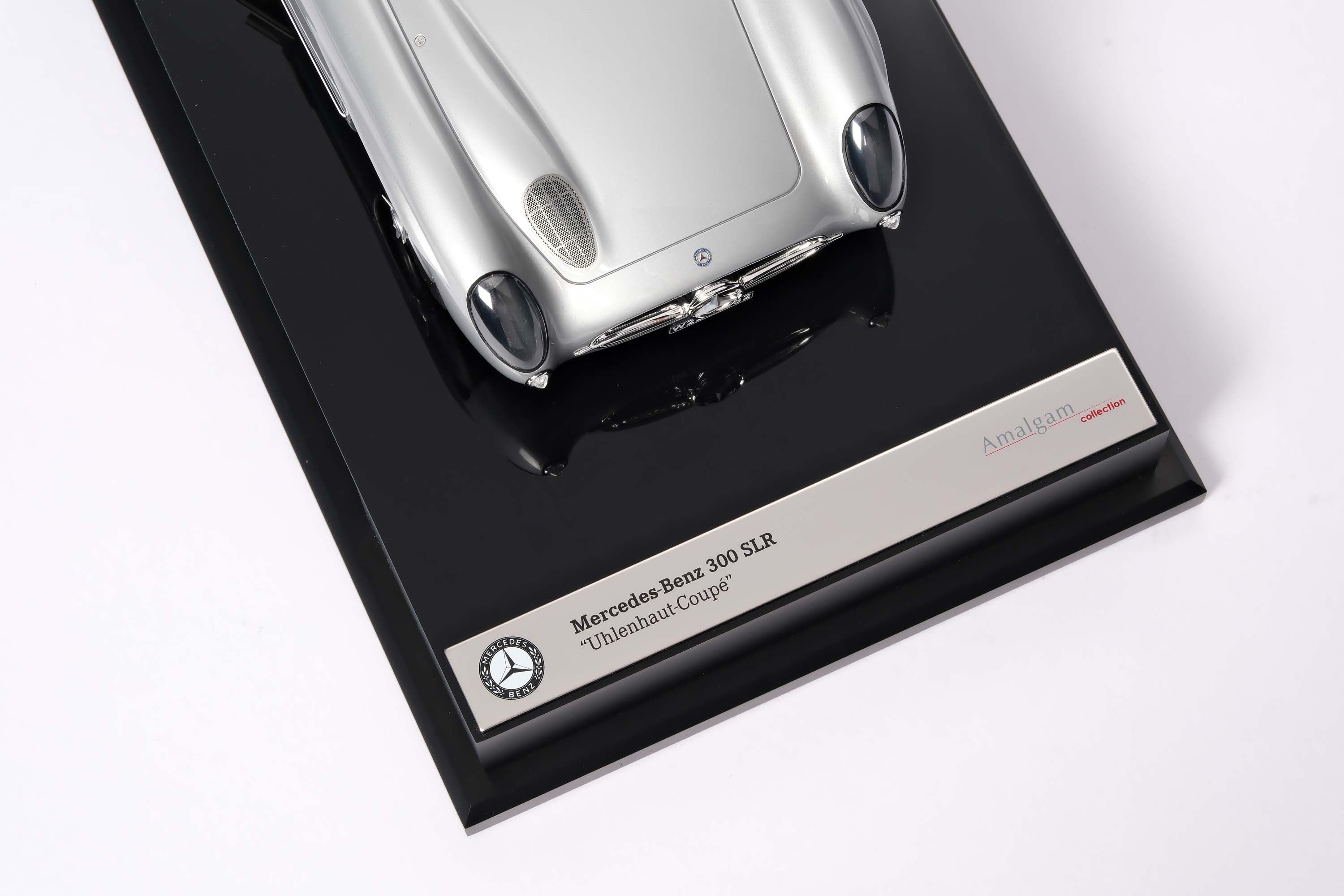 Amalgam 1:18 Mercedes 300 SLR Uhlenhaut coupe