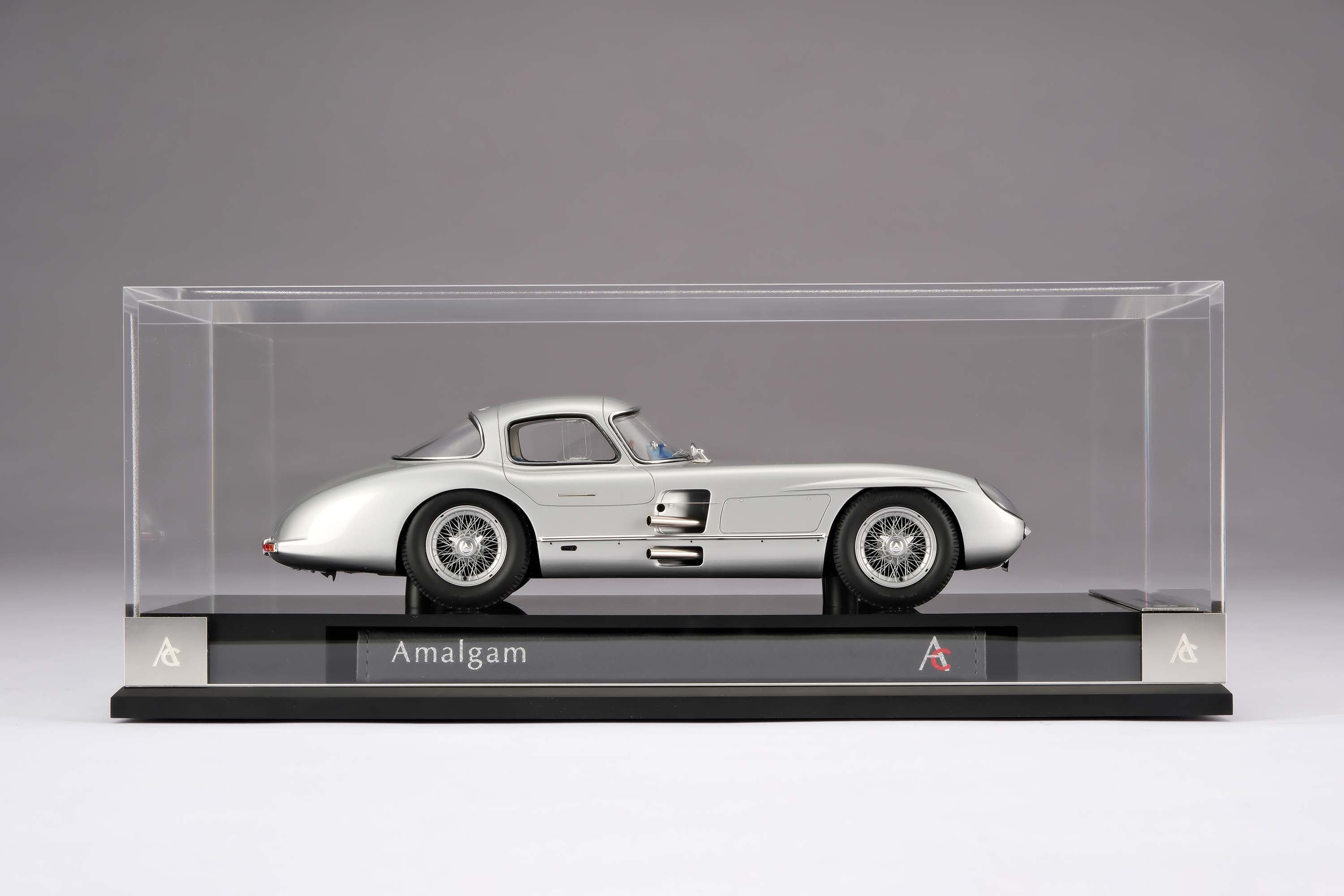 Amalgam 1:18 Mercedes 300 SLR Uhlenhaut coupe