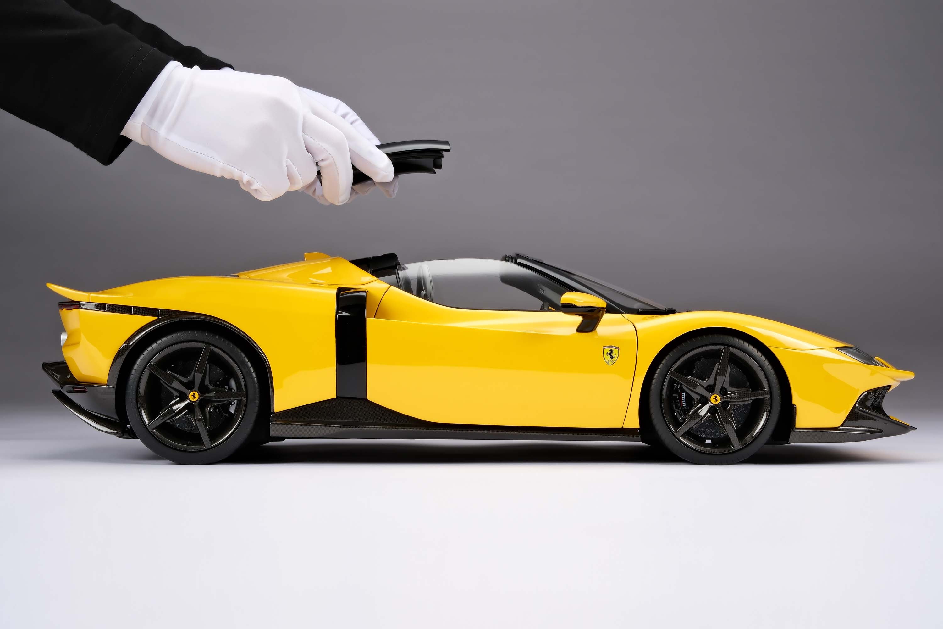 Amalgam 1:8 scale Ferrari 849 Testarossa Coupe and Spider various colours