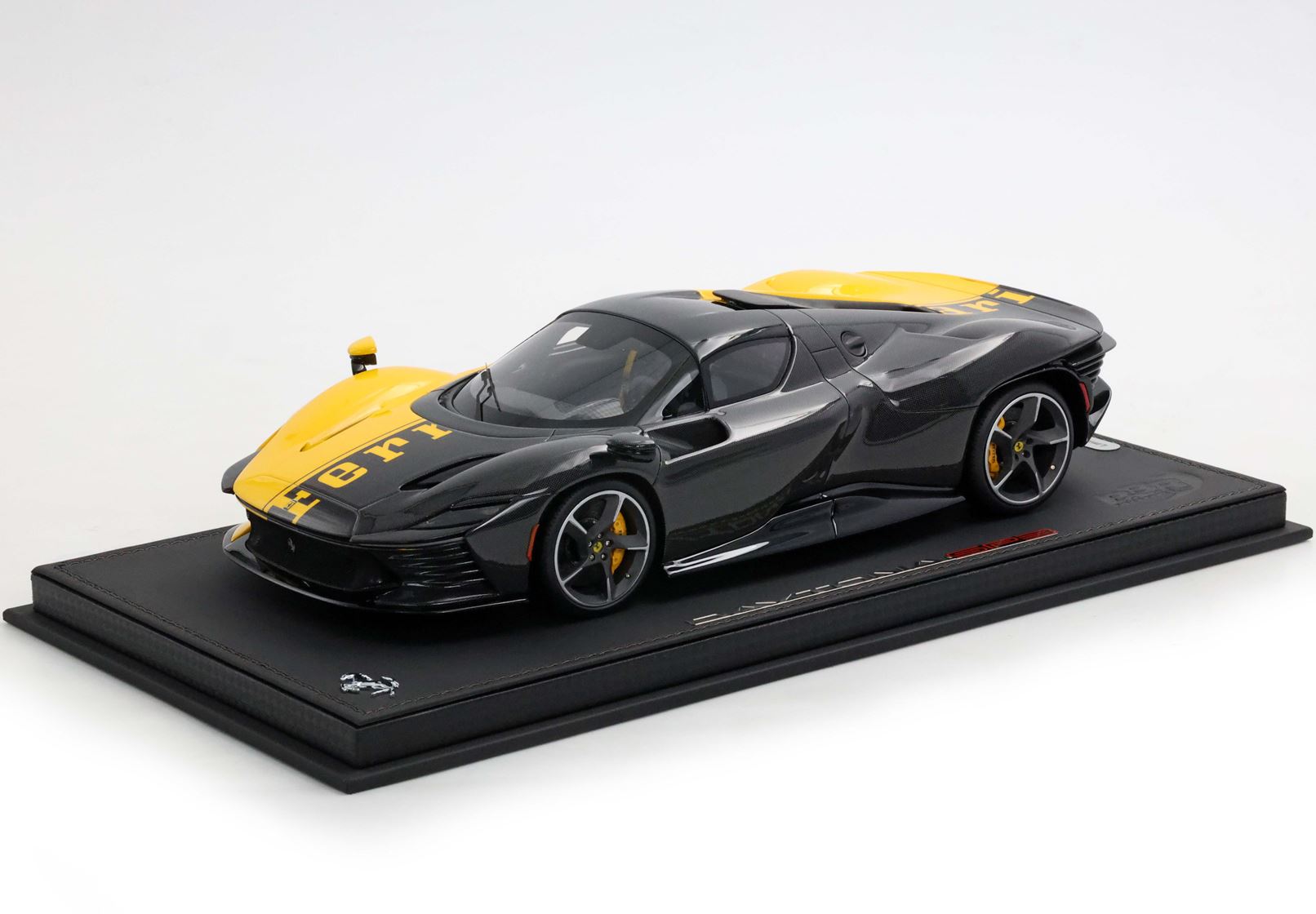 BBR 1:18 scale Ferrari Daytona SP3 Taylor Made 599+1 yellow/black
