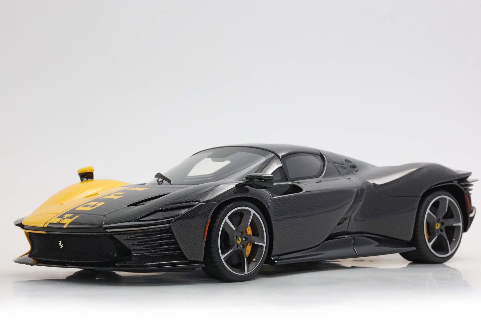 BBR 1:18 scale Ferrari Daytona SP3 Taylor Made 599+1 yellow/black