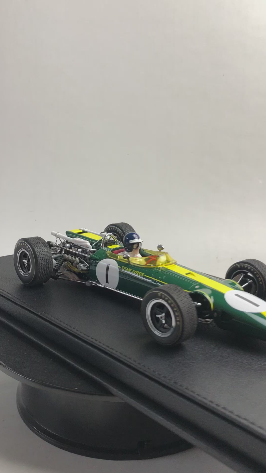 1:18 scale Lotus 43 Jim Clark #1 1966 US Grand Prix winner