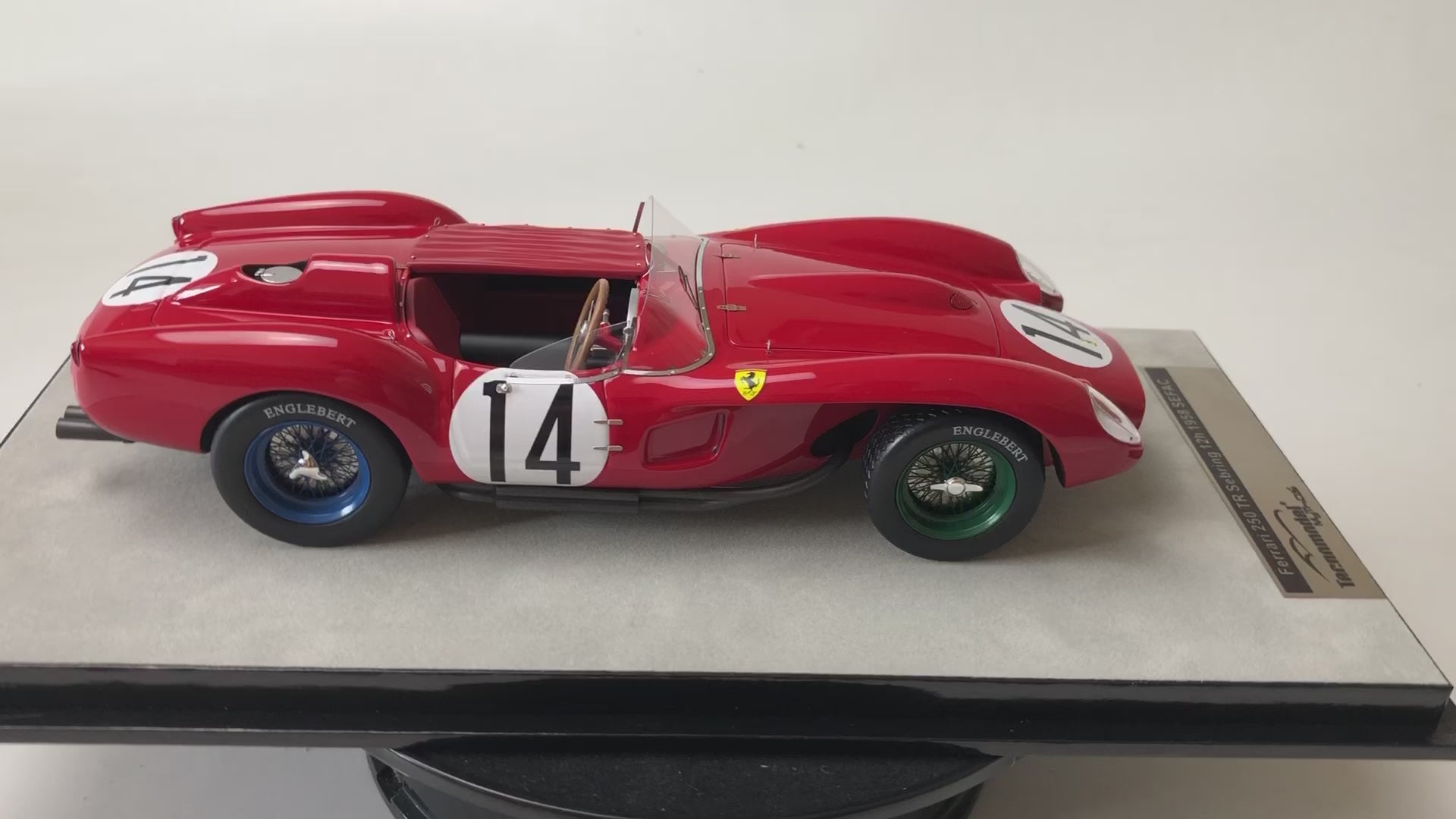 1:18 scale 1958 Ferrari TR58 Sebring 12 Hour winner