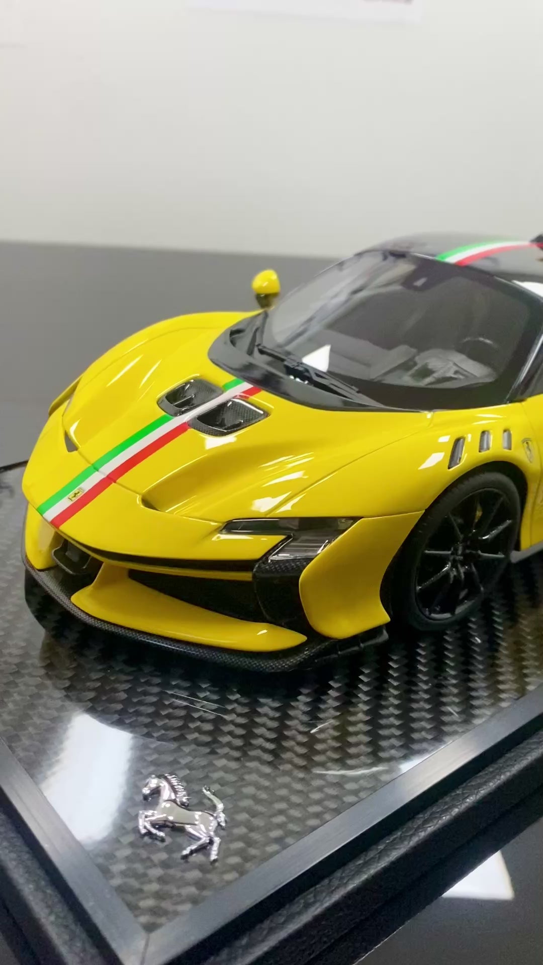 BBR Ferrari SF90 XX 1:18 scale Giallo Modena, Italian stripe