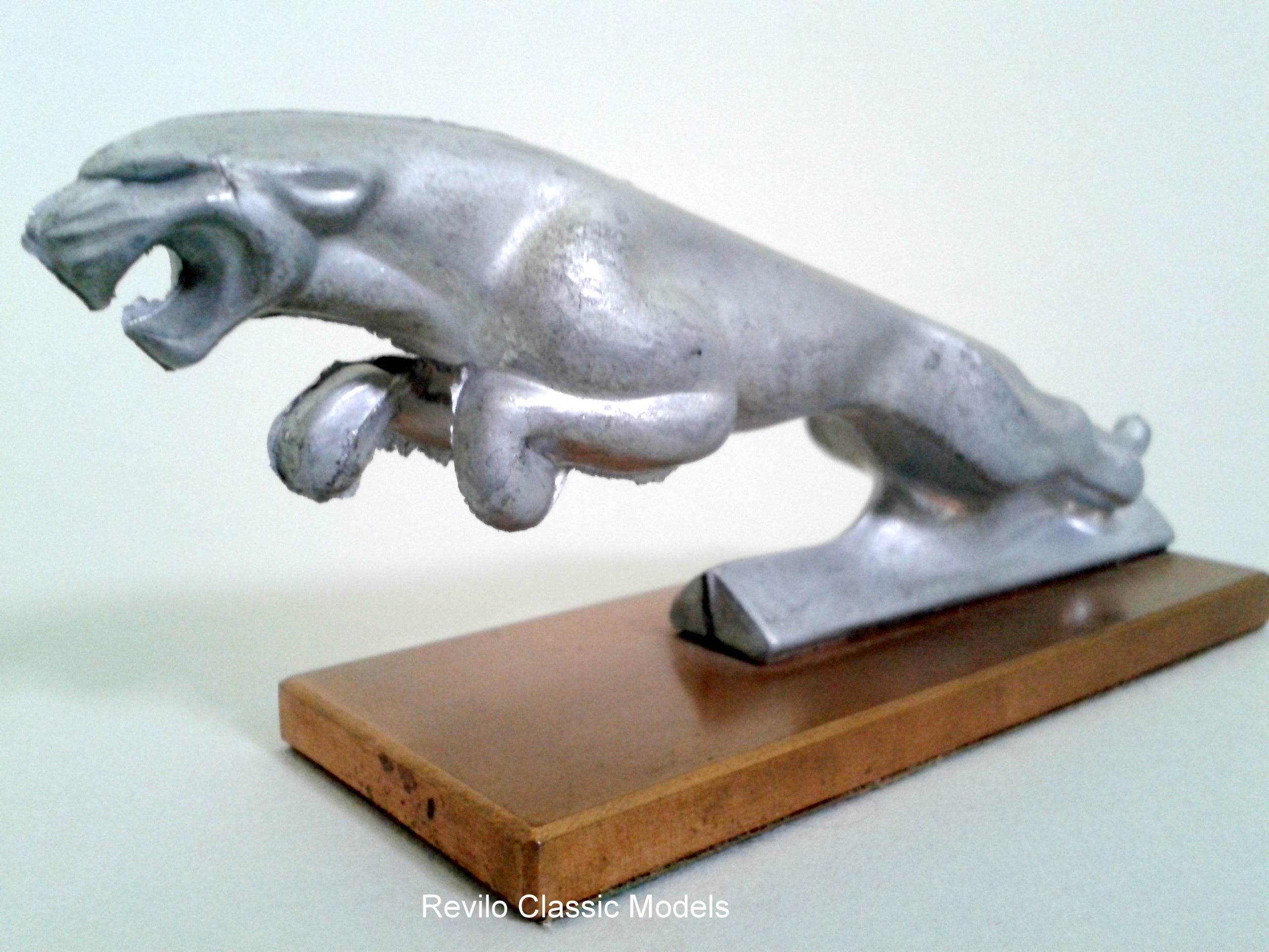 Jaguar Paperweight