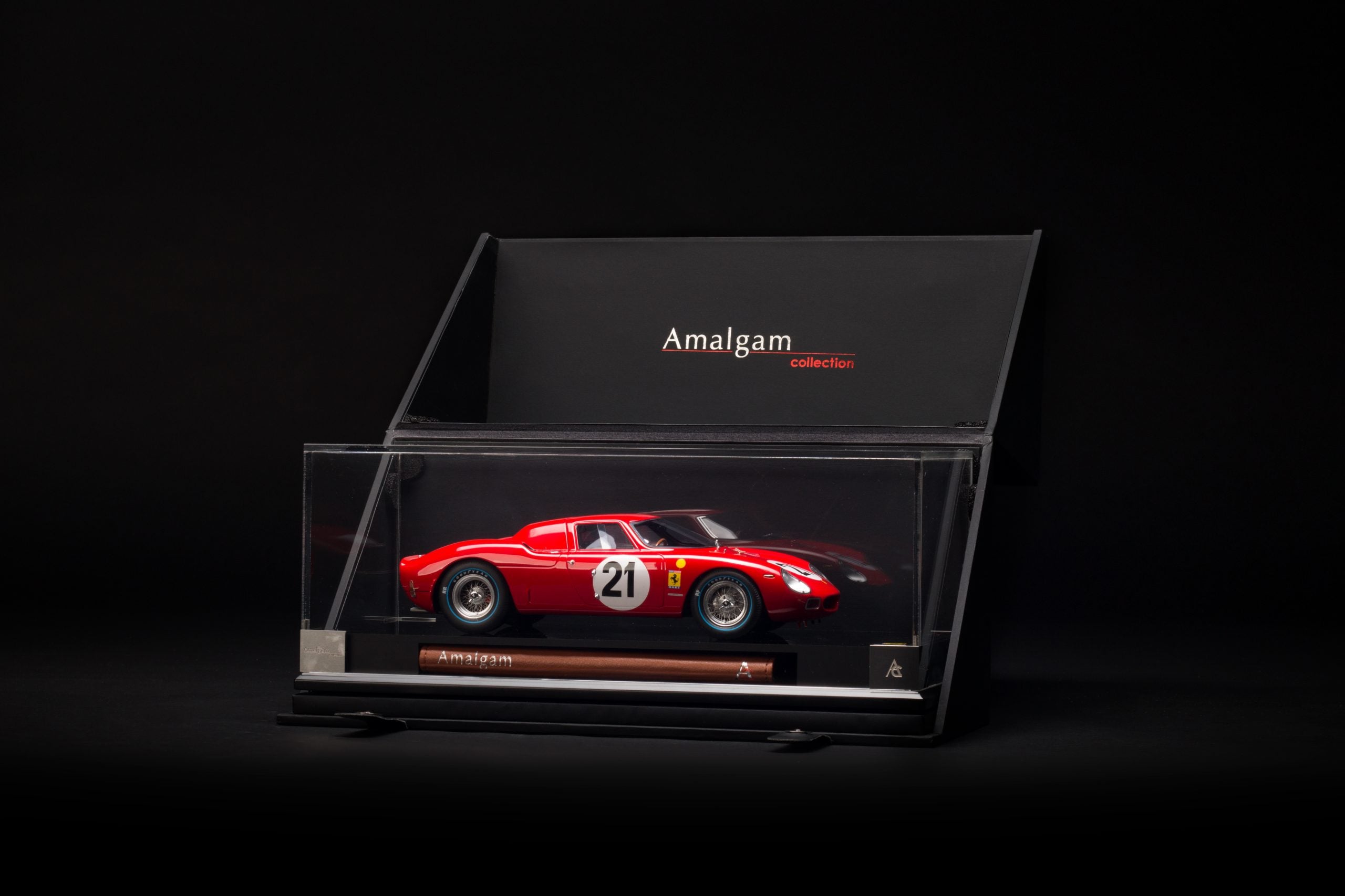 Amalgama Ferrari 250LM escala 1:18