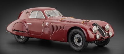 CMC A-017 1:18 Alfa Romeo 8C 2300 Servicio de carretera Diorama