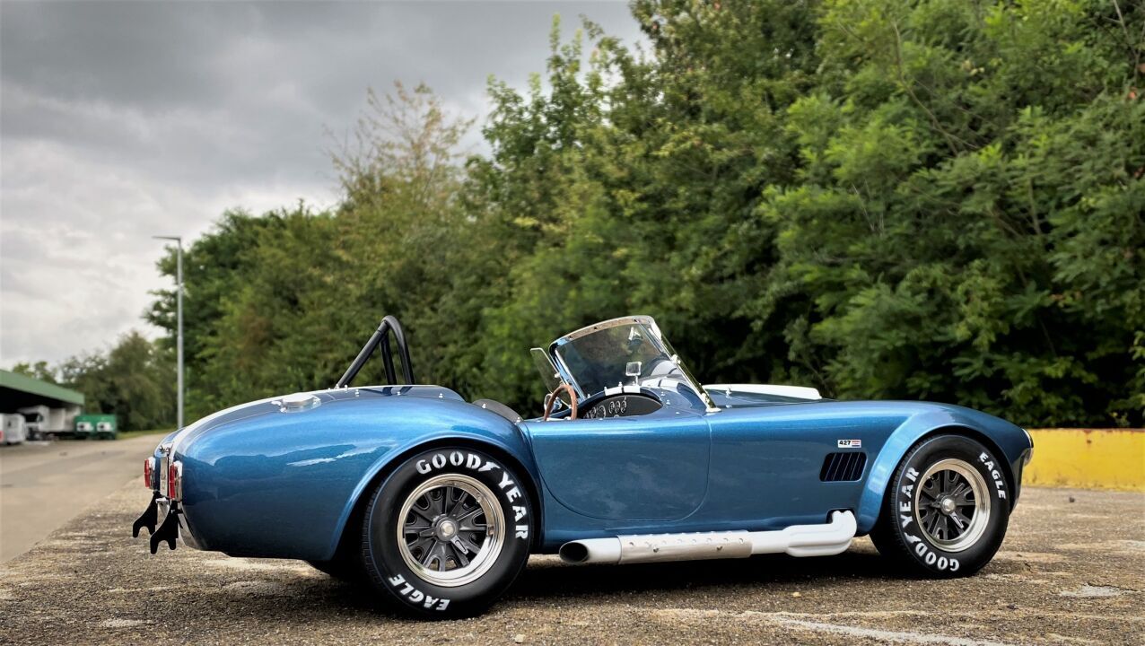 AC Cobra 427 Shelby 1:8 scale by K. Schmidt