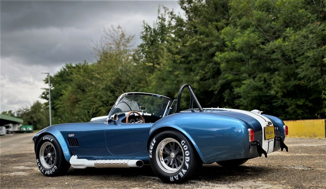 AC Cobra 427 Shelby 1:8 scale by K. Schmidt