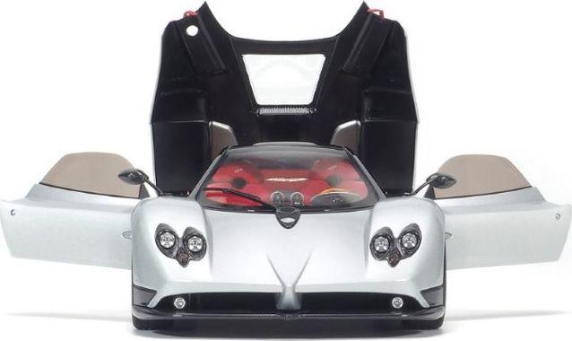 Almost Real Pagani Zonda F 1:18 scale