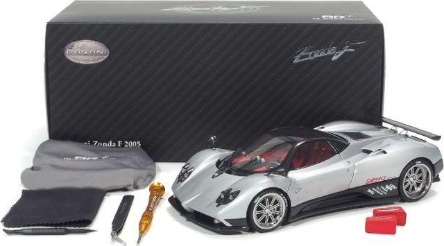 Casi real Pagani Zonda F escala 1:18