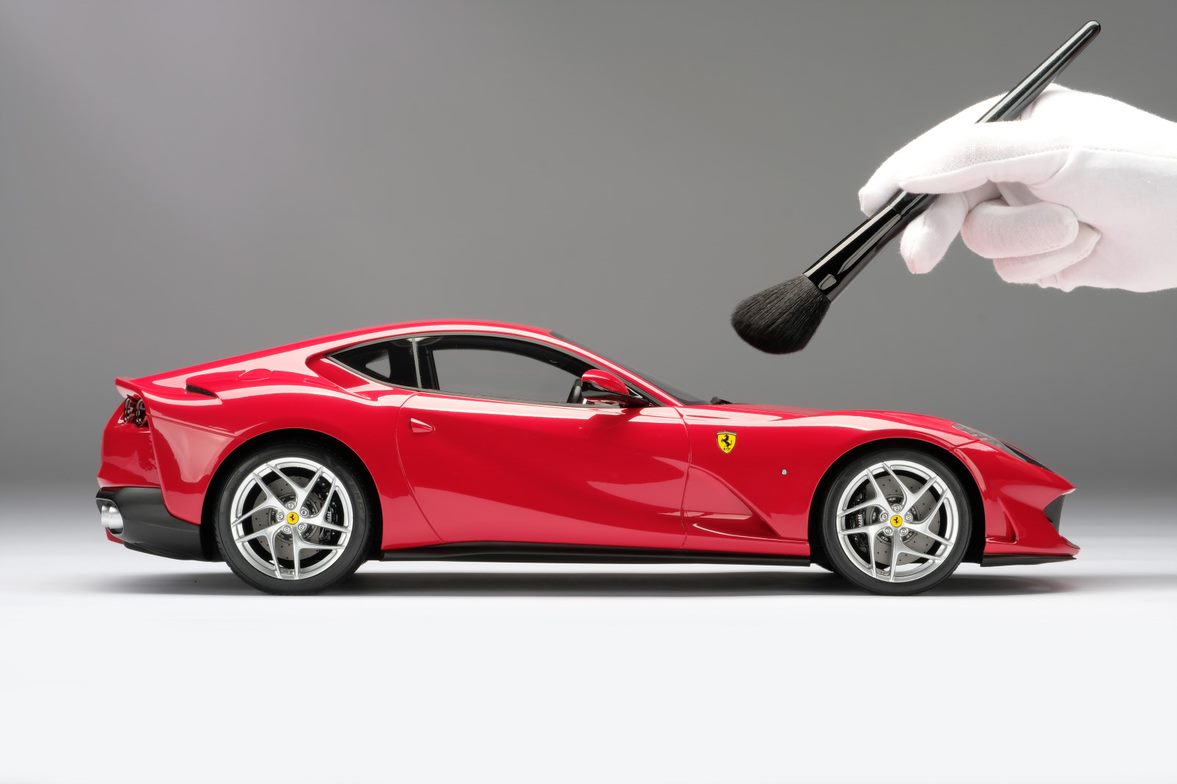 Amalgam 1:12 scale Ferrari 812 Superfast/GTS