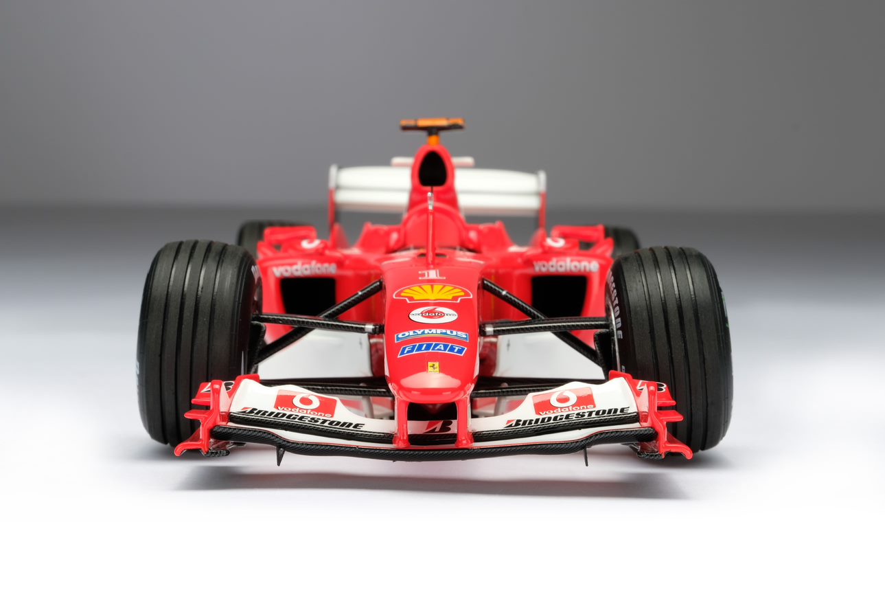 Amalgama escala 1:18 Ferrari F2004 Michael Schumacher