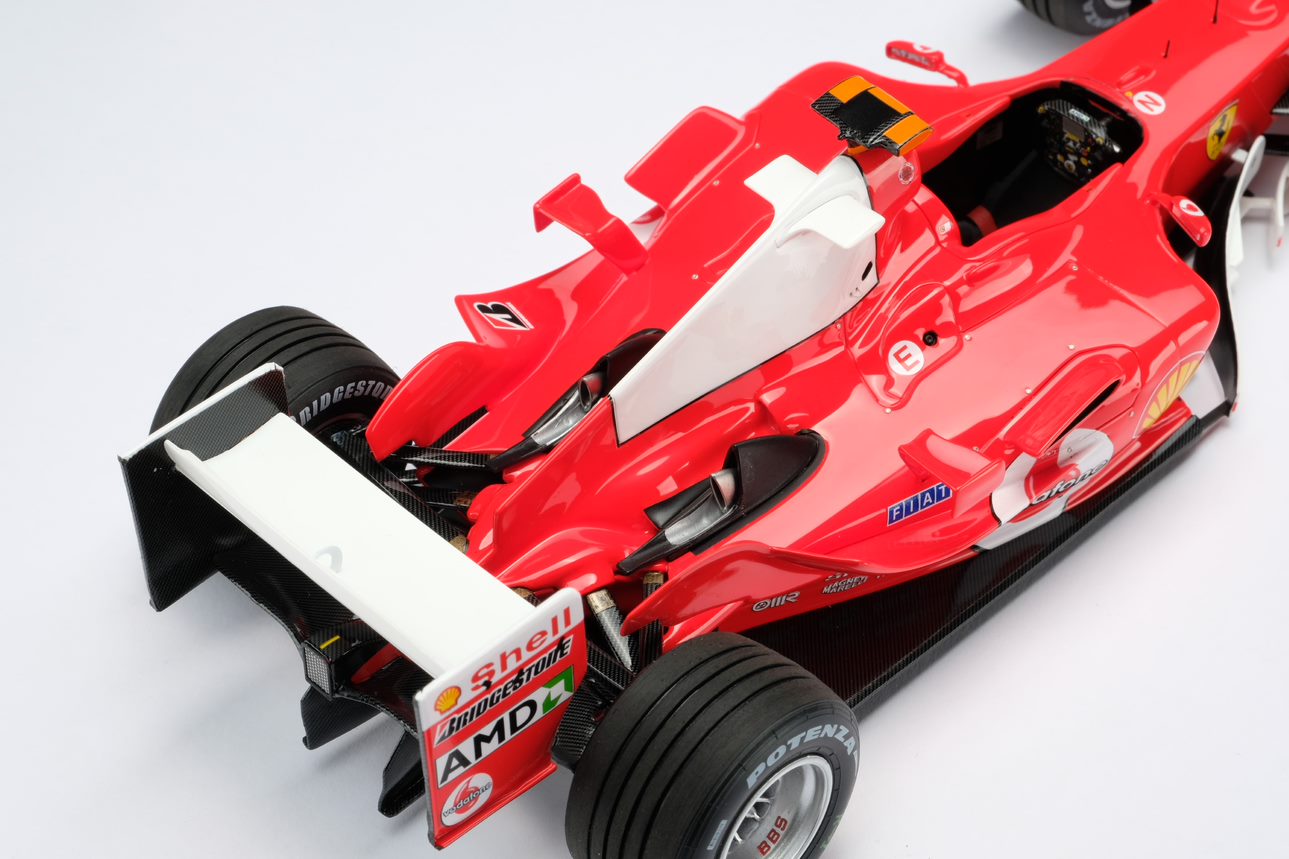 Amalgam 1:18 scale Ferrari F2004 Michael Schumacher – Revilo Model Cars